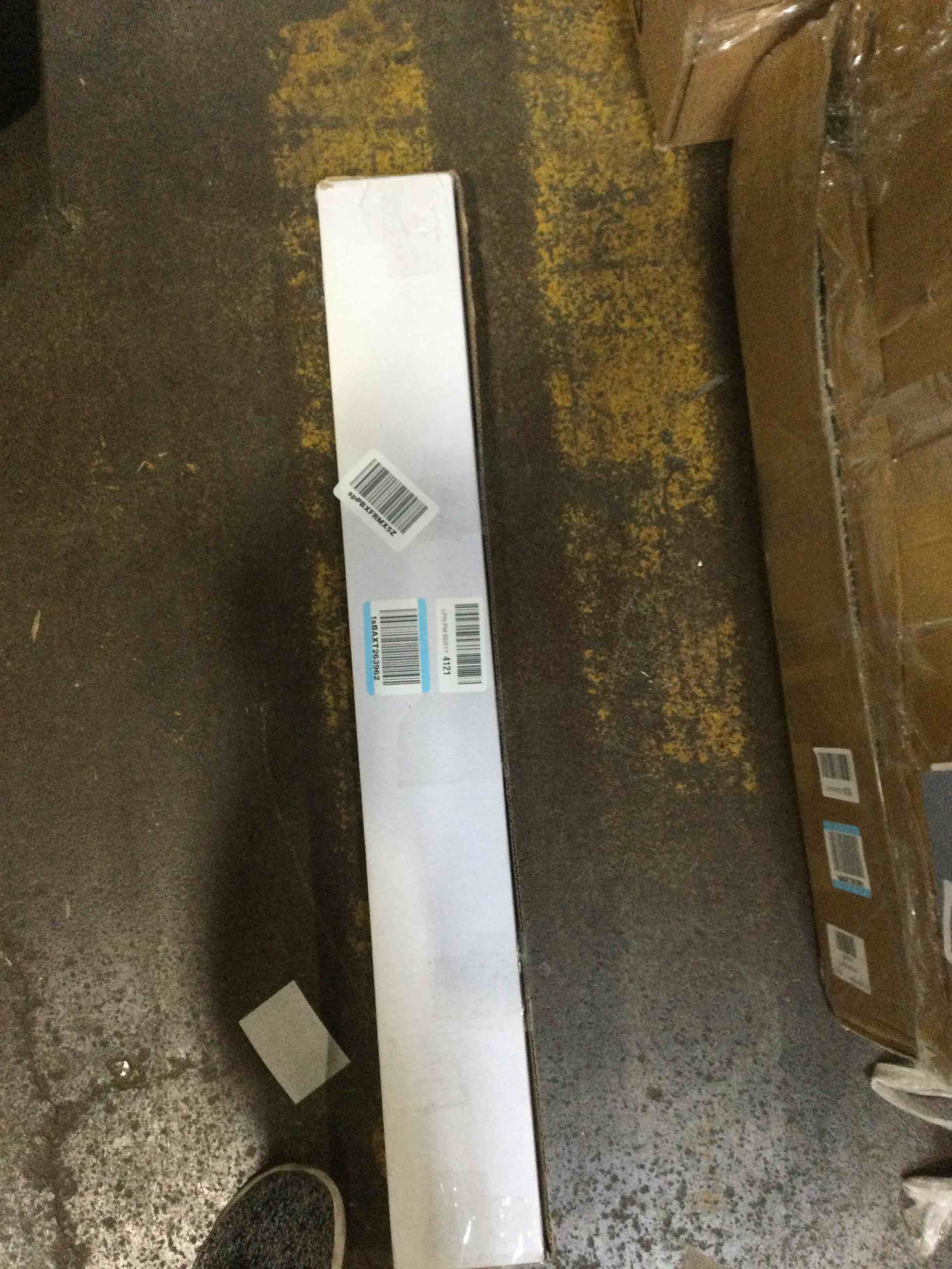 https://s3.amazonaws.com/lotting-images-prod/bidfta/PPE0085155_1728500737649.jpeg