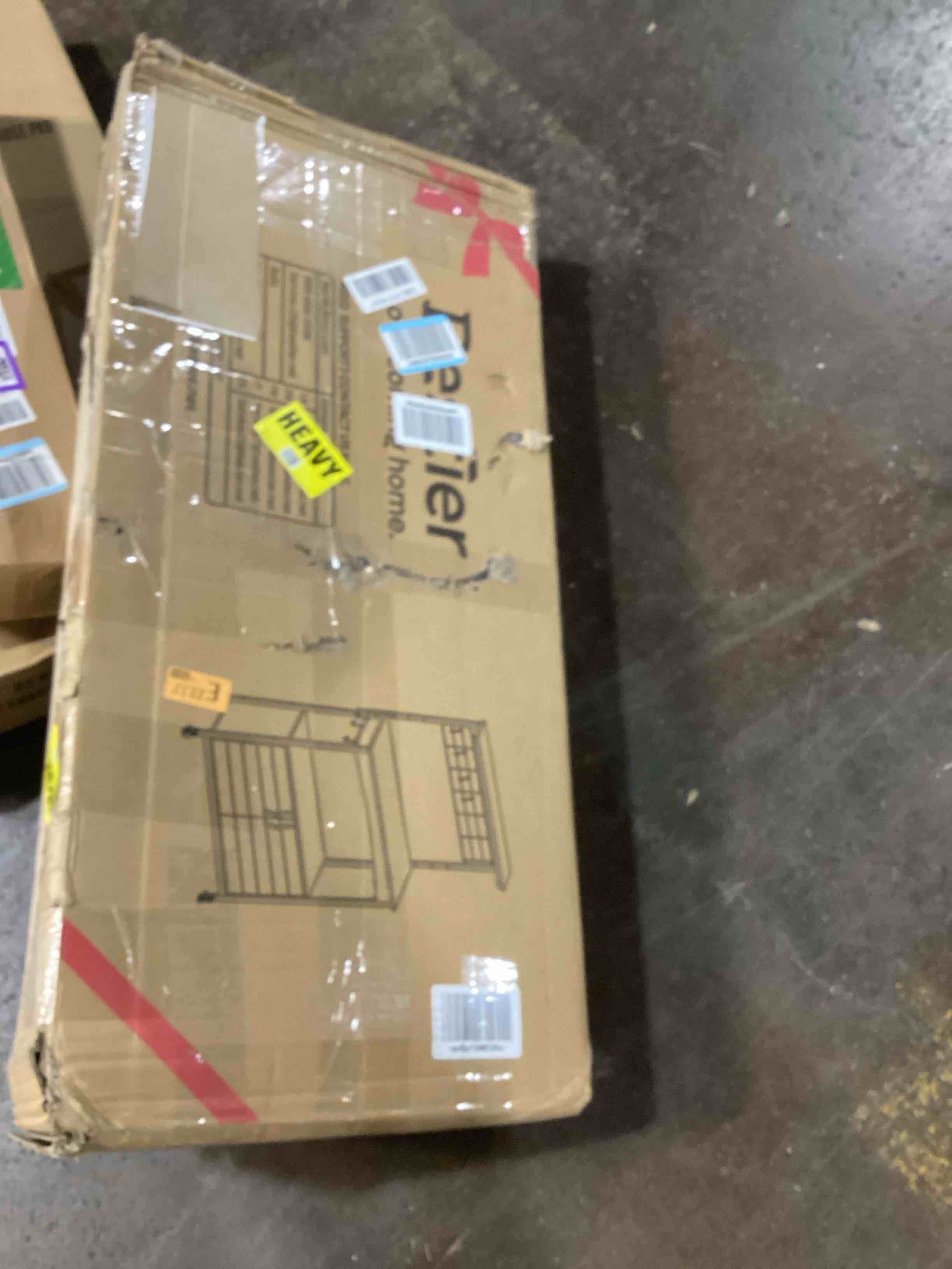 https://s3.amazonaws.com/lotting-images-prod/bidfta/PPE0085488_1728399227664.jpeg