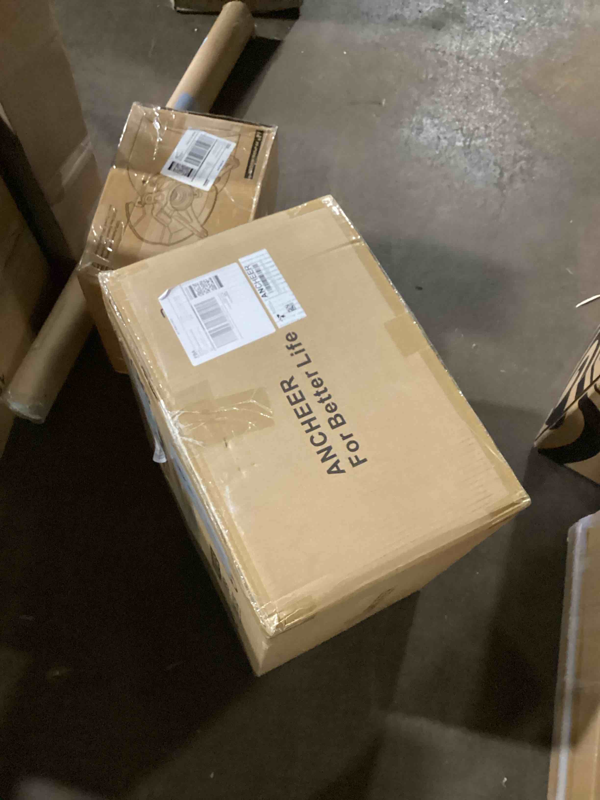 https://s3.amazonaws.com/lotting-images-prod/bidfta/PPE0085898_1728399147832.jpeg