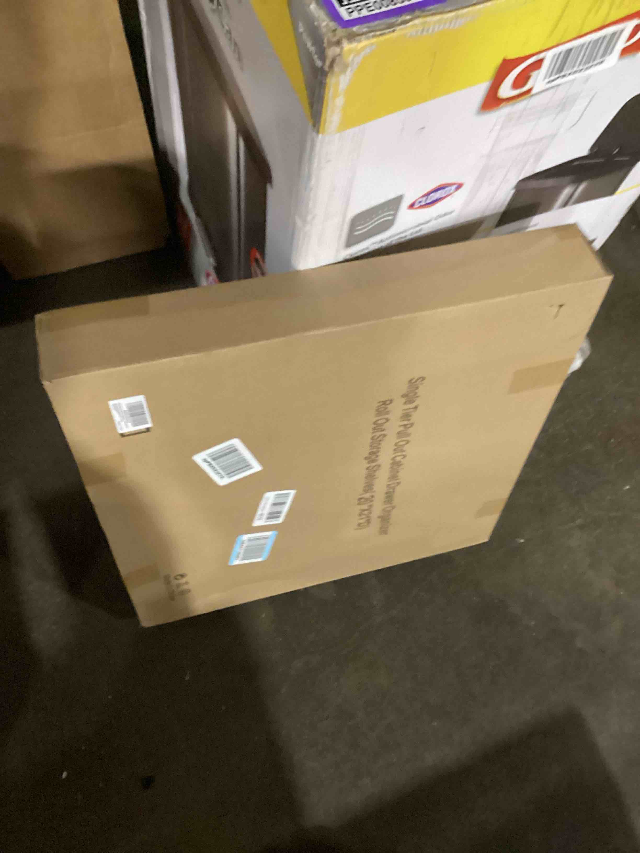 https://s3.amazonaws.com/lotting-images-prod/bidfta/PPE0085901_1728398669744.jpeg