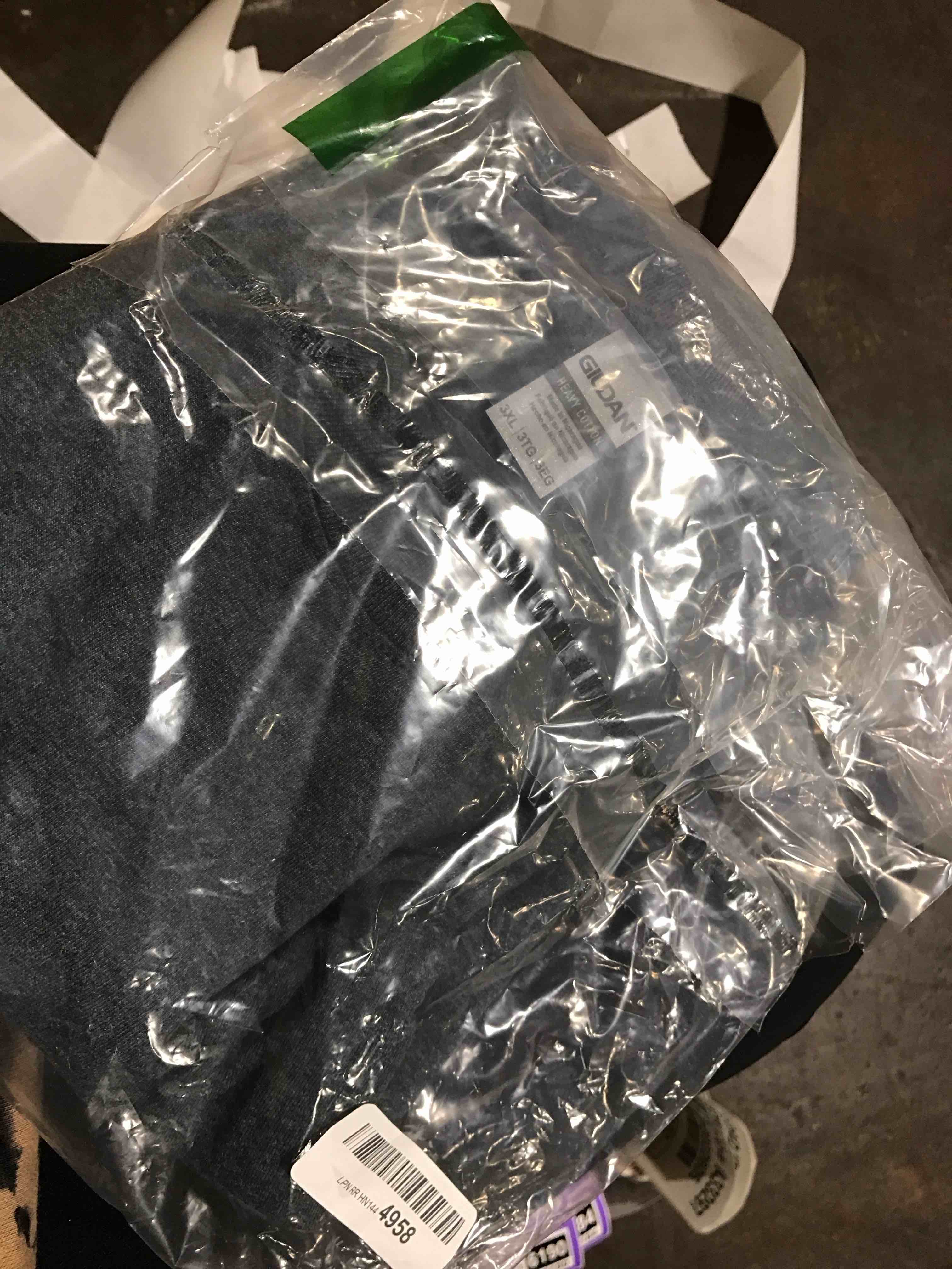 https://s3.amazonaws.com/lotting-images-prod/bidfta/PPE0086217_1730474460177.jpeg