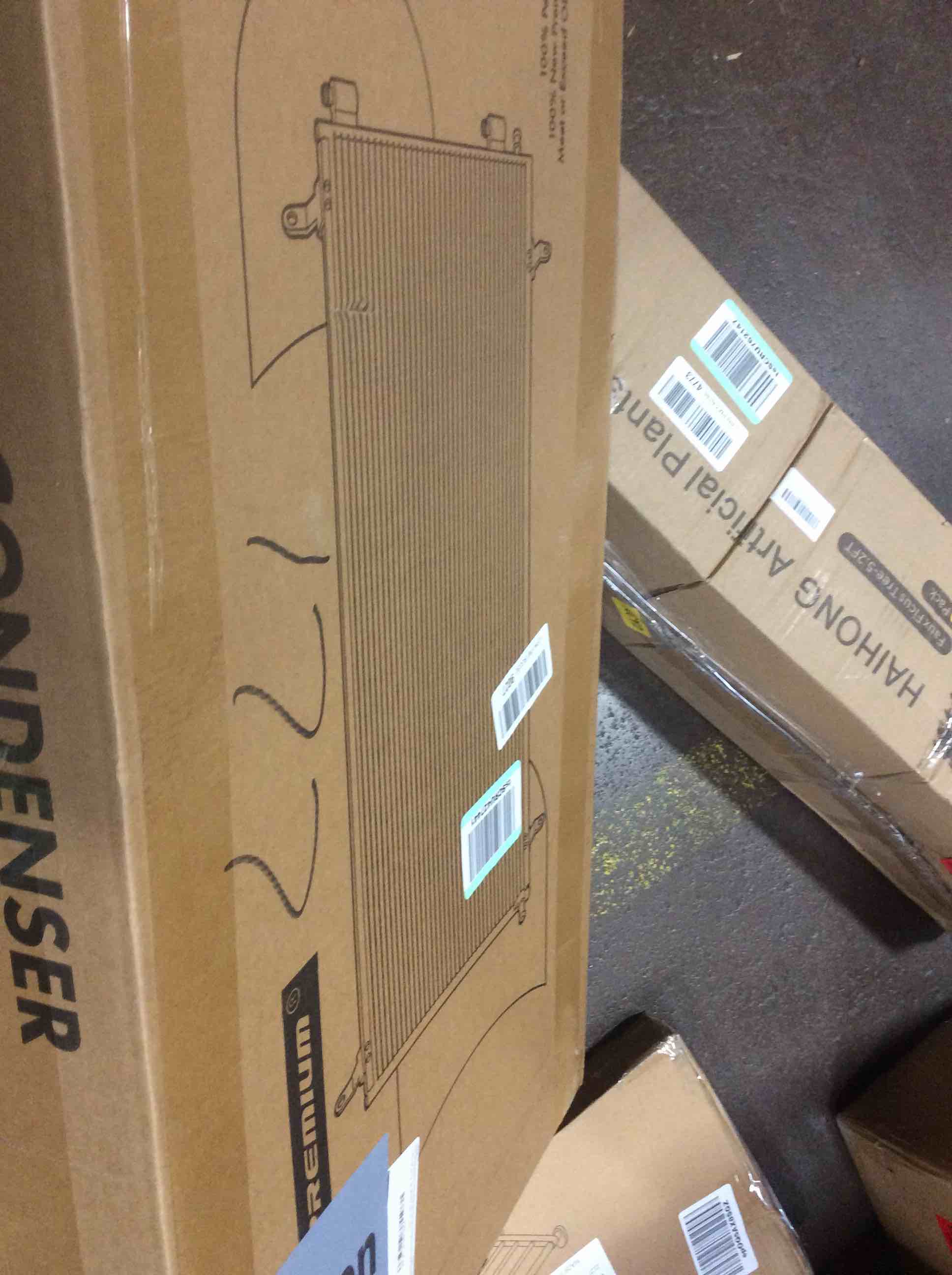 https://s3.amazonaws.com/lotting-images-prod/bidfta/PPE0087288_1728916947497.jpeg