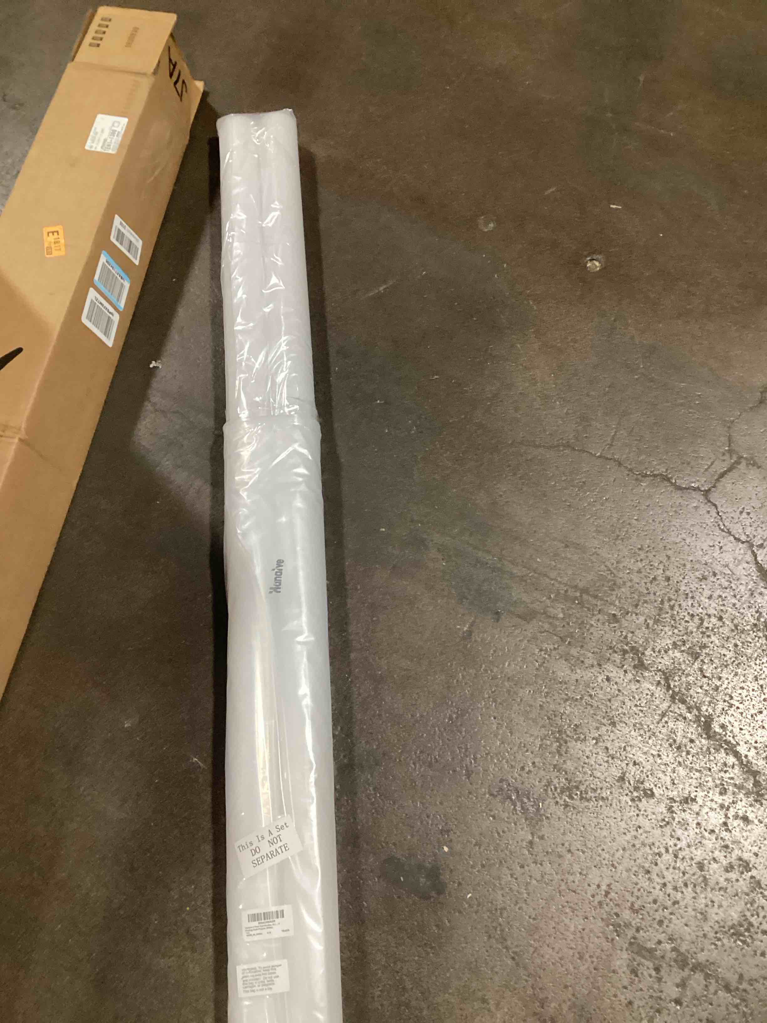 https://s3.amazonaws.com/lotting-images-prod/bidfta/PPE0091091_1729630327614.jpeg