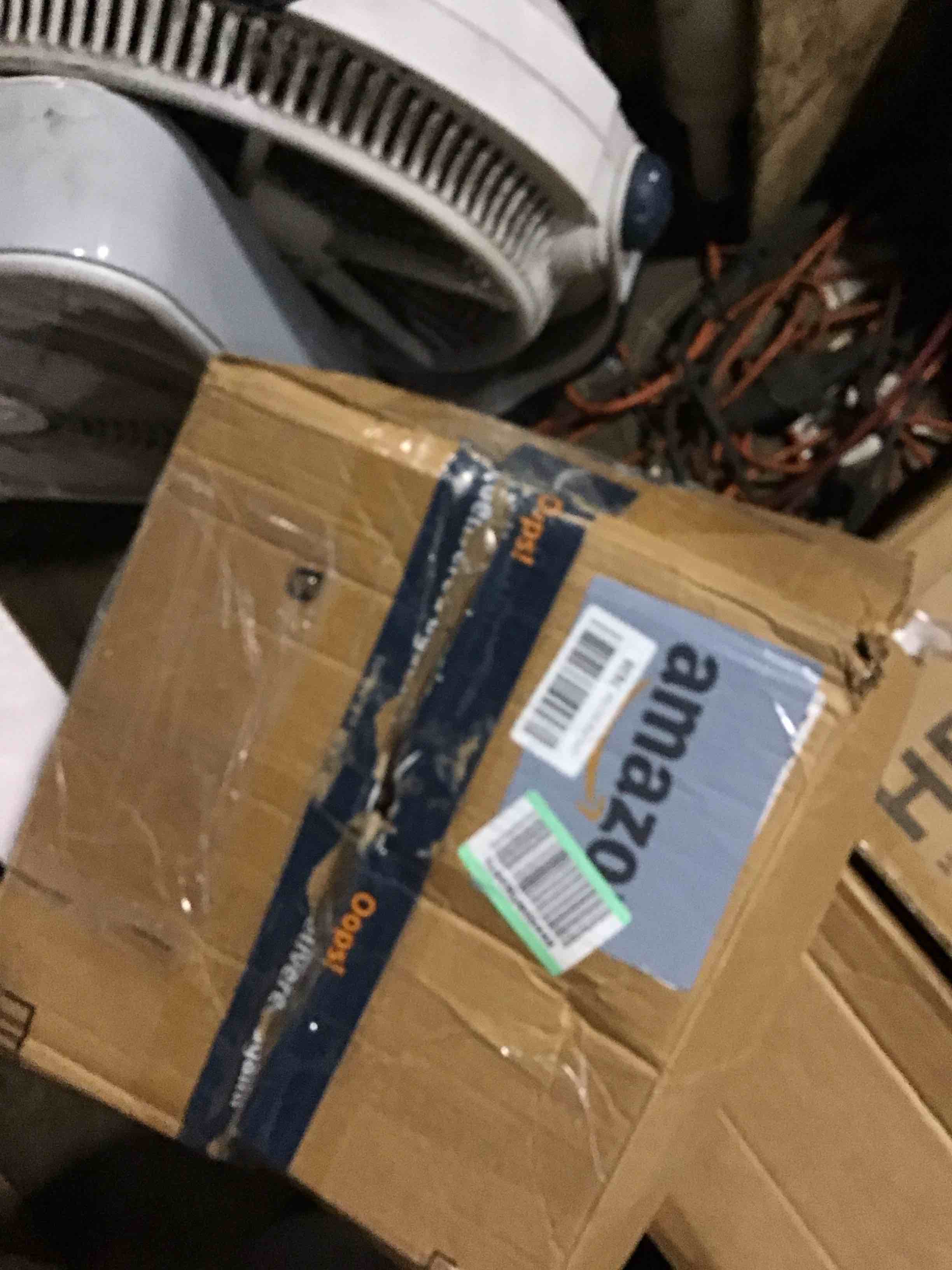 https://s3.amazonaws.com/lotting-images-prod/bidfta/PPE0091795_1729109636151.jpeg