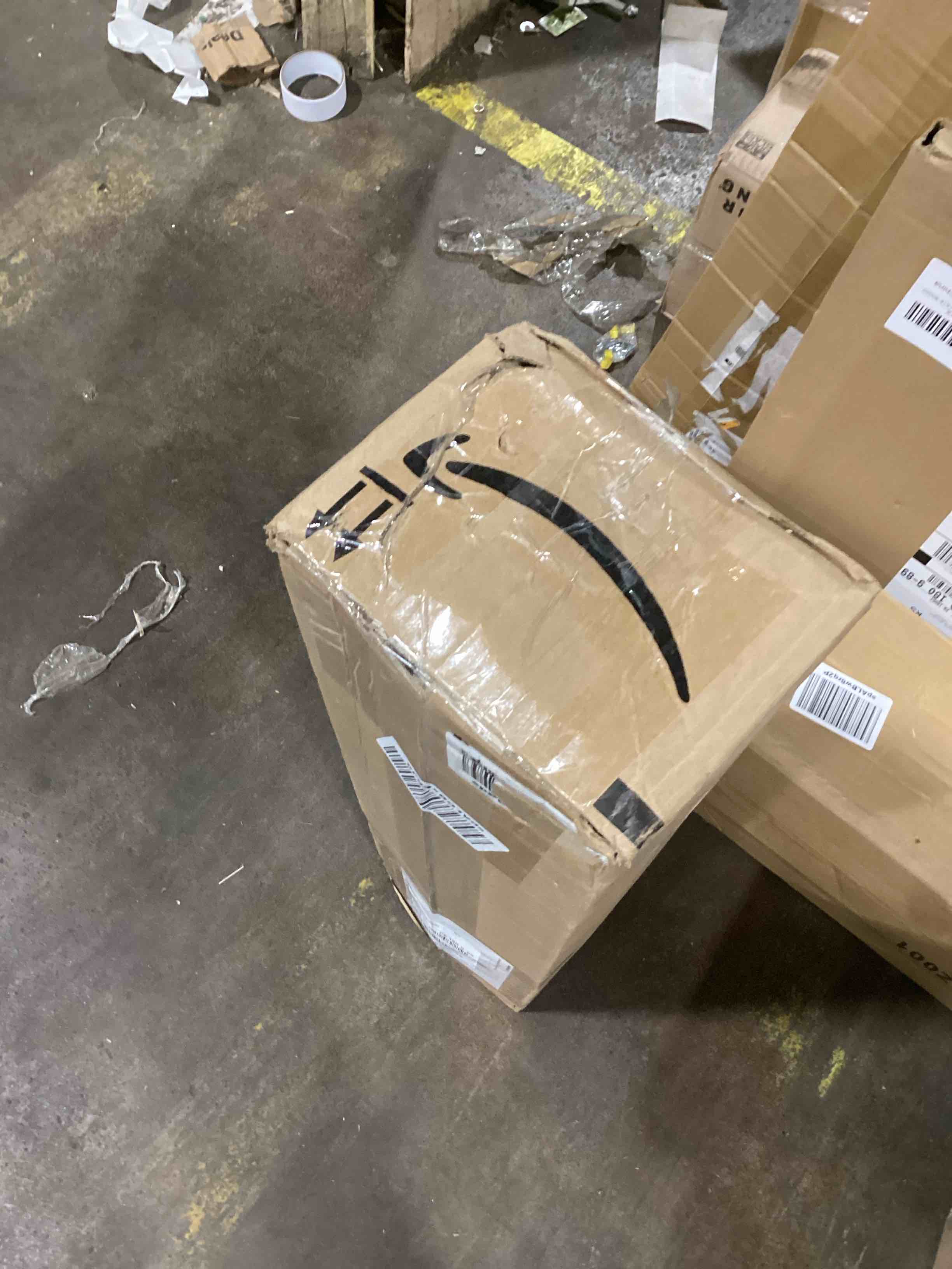 https://s3.amazonaws.com/lotting-images-prod/bidfta/PPE0092159_1729277725828.jpeg