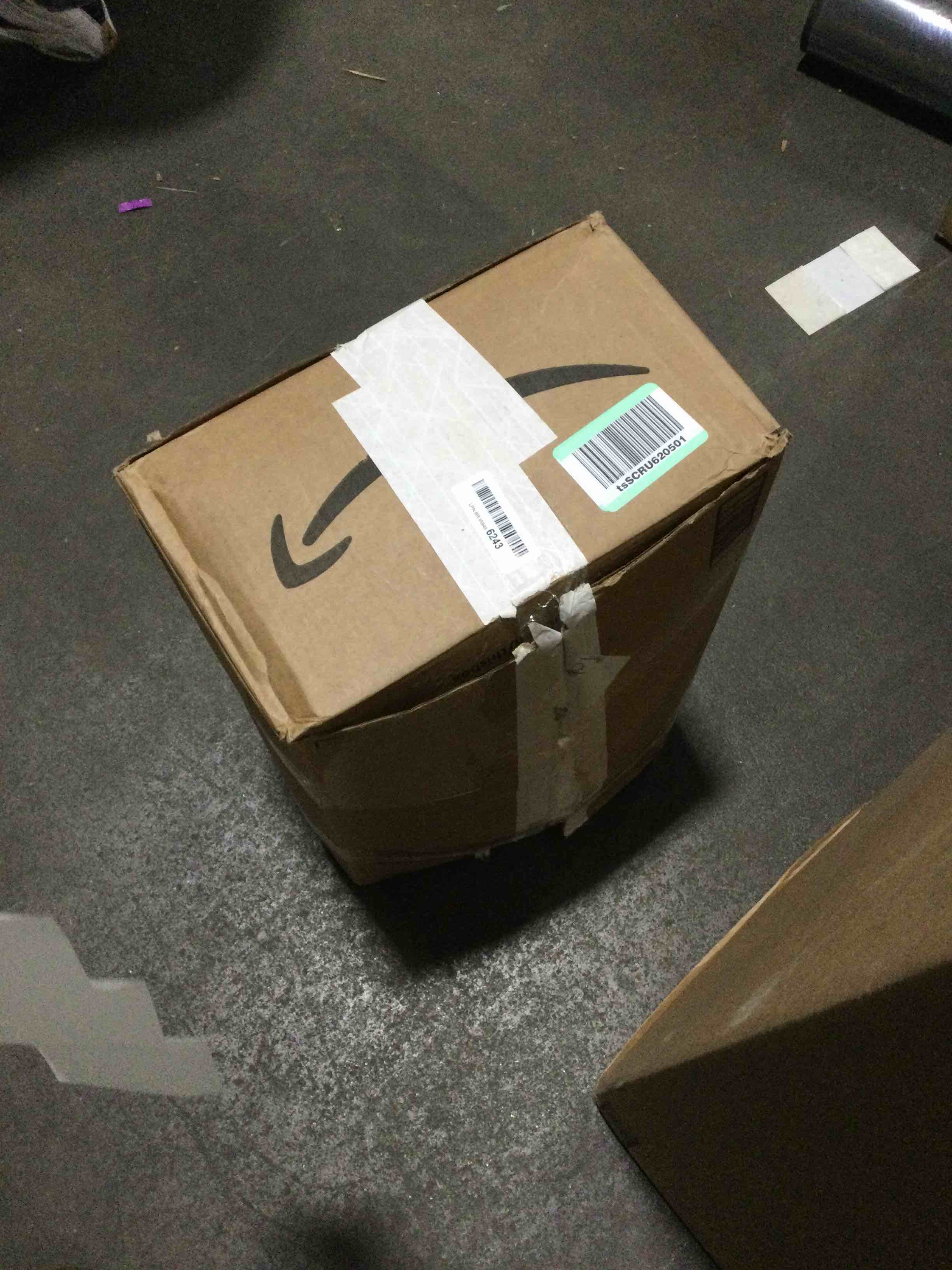 https://s3.amazonaws.com/lotting-images-prod/bidfta/PPE0093279_1729018678758.jpeg