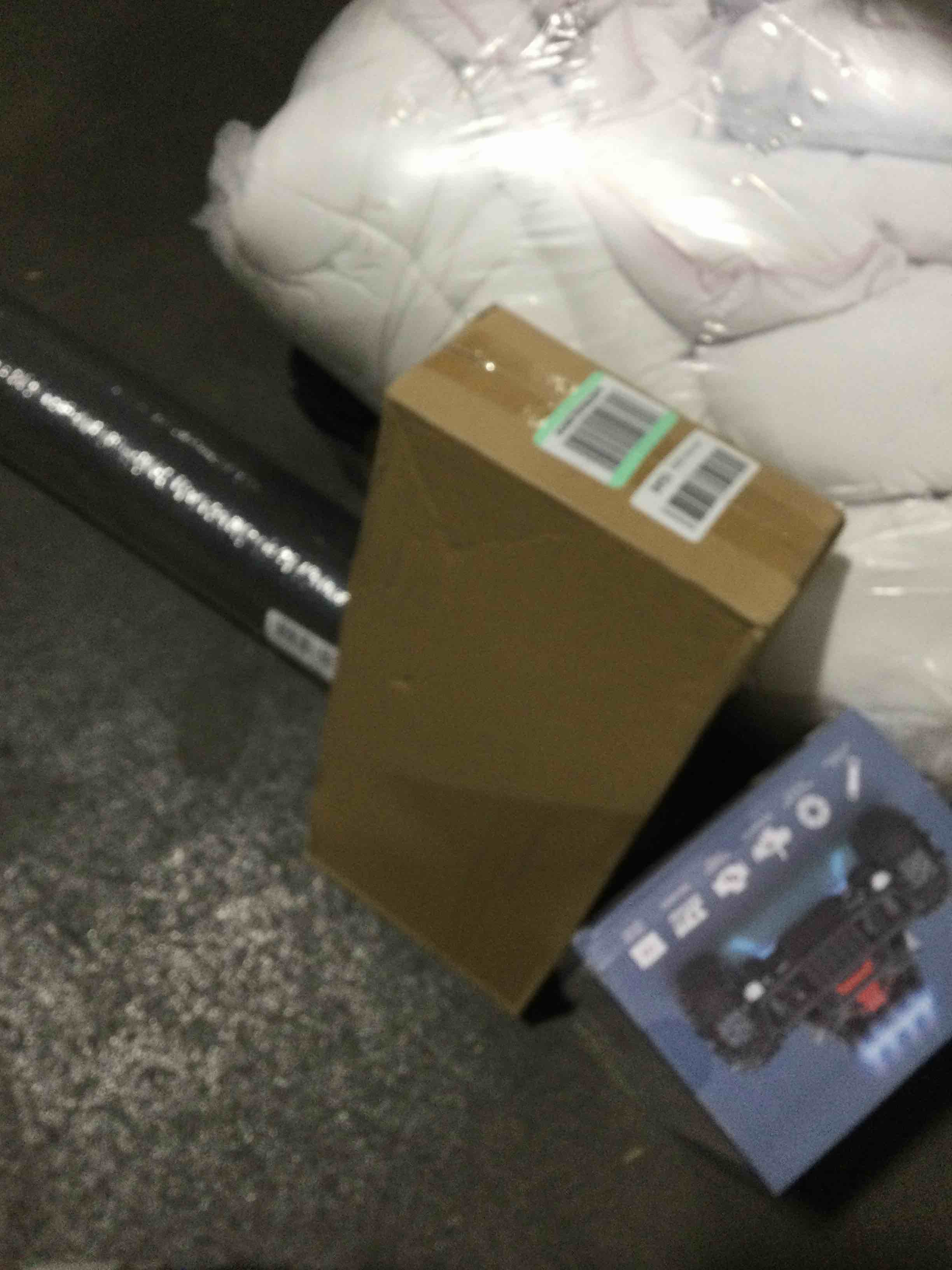https://s3.amazonaws.com/lotting-images-prod/bidfta/PPE0093284_1729018999100.jpeg