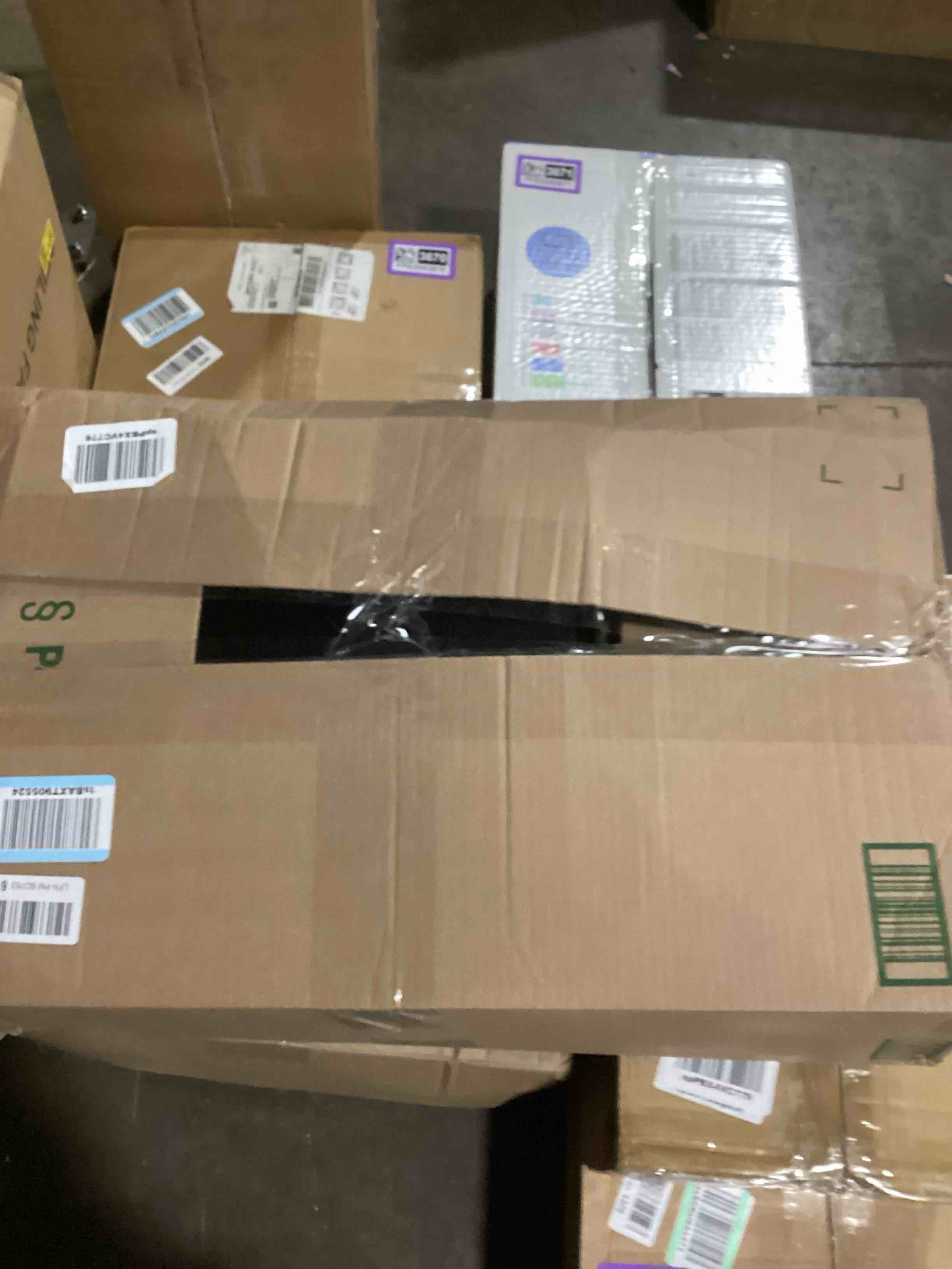 https://s3.amazonaws.com/lotting-images-prod/bidfta/PPE0093720_1728941027000.jpeg