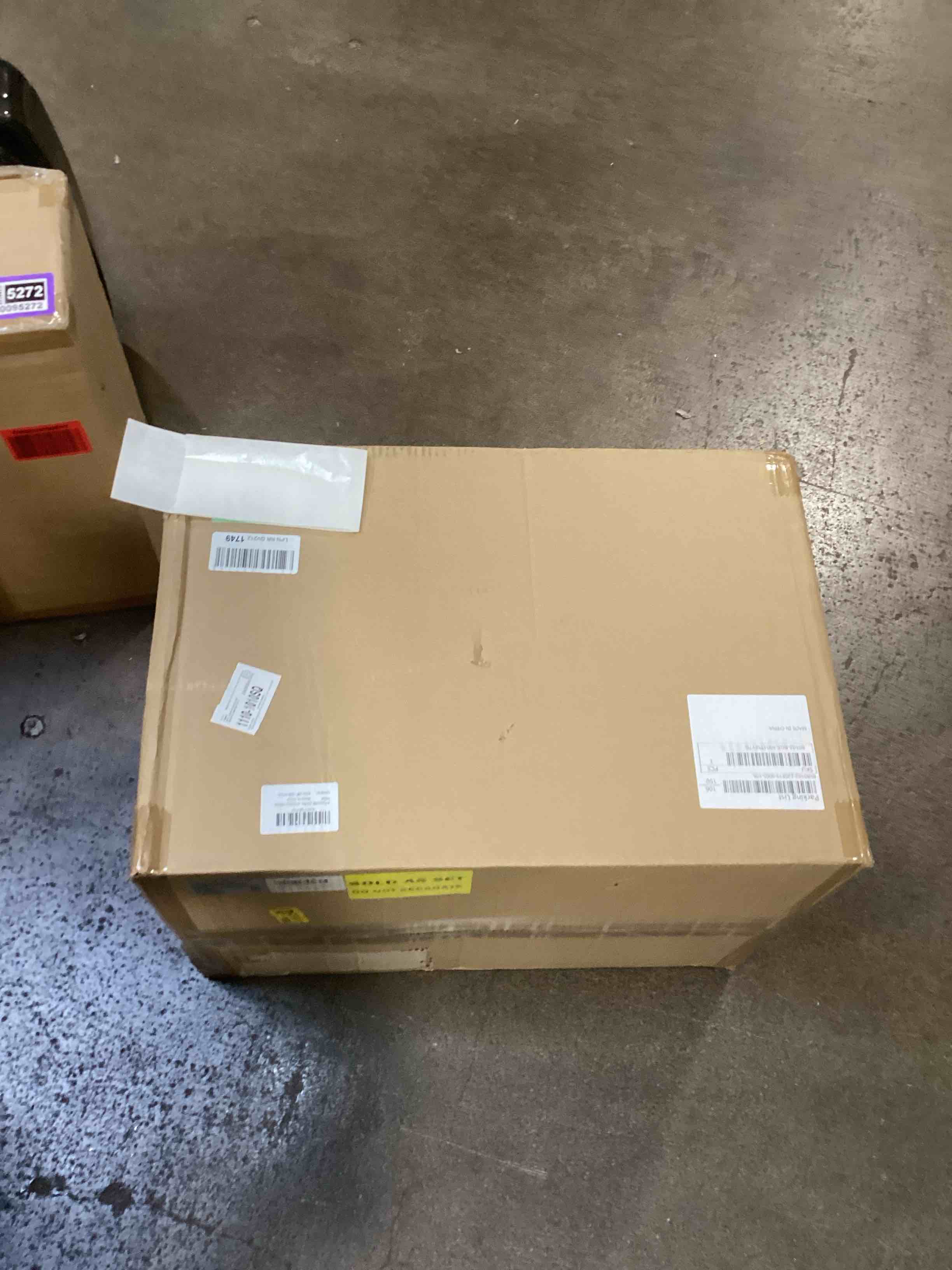 https://s3.amazonaws.com/lotting-images-prod/bidfta/PPE0095216_1729025460408.jpeg