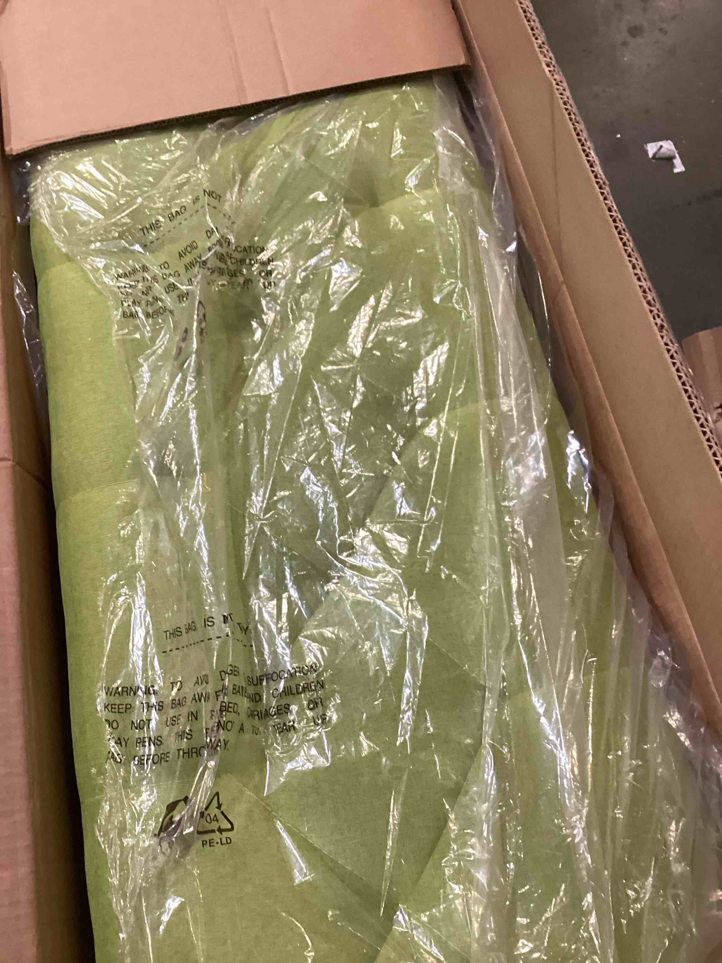 https://s3.amazonaws.com/lotting-images-prod/bidfta/PPE0106129_1737138915689.jpeg