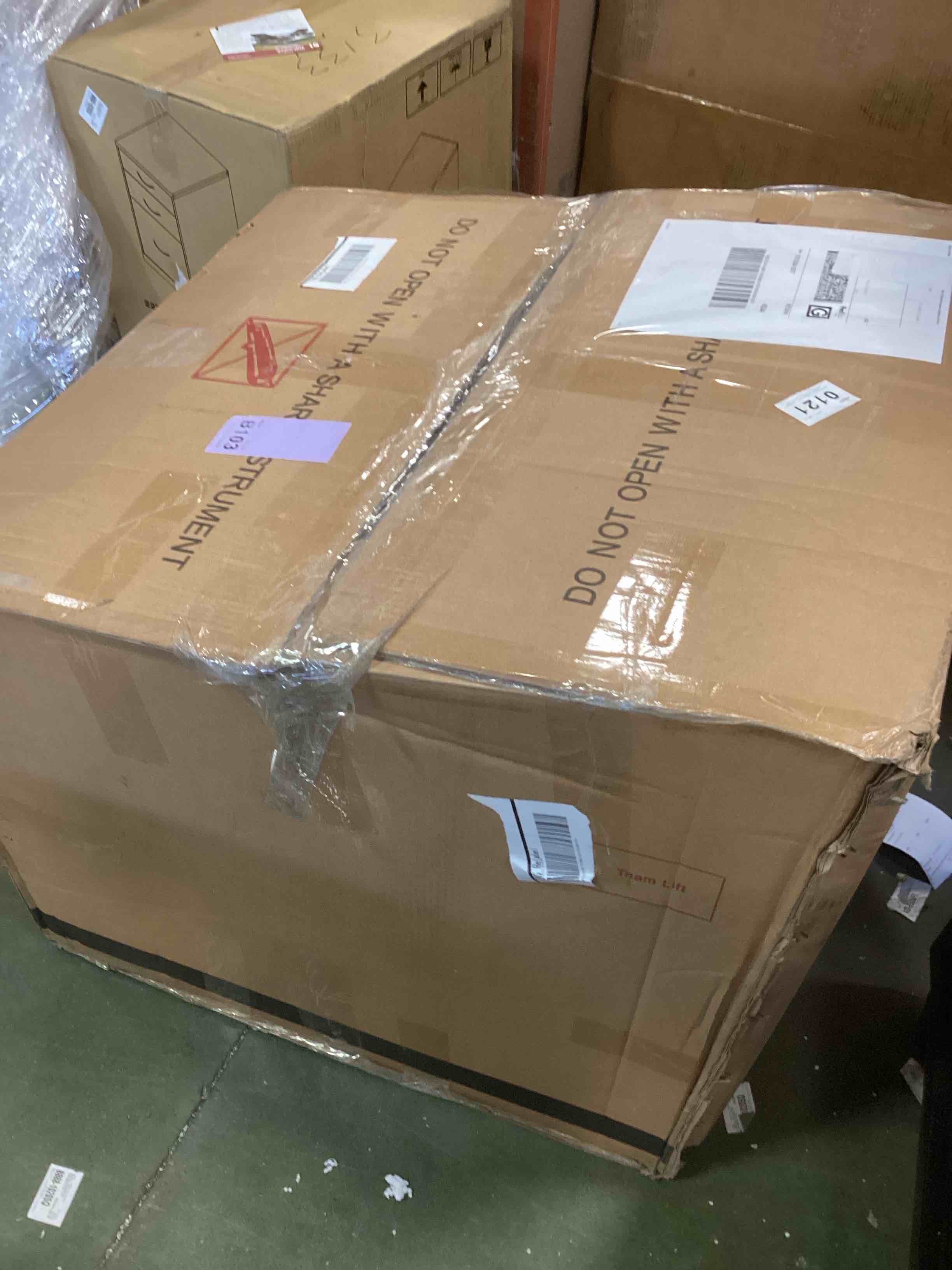 https://s3.amazonaws.com/lotting-images-prod/bidfta/PPE0106435_1736951434084.jpeg