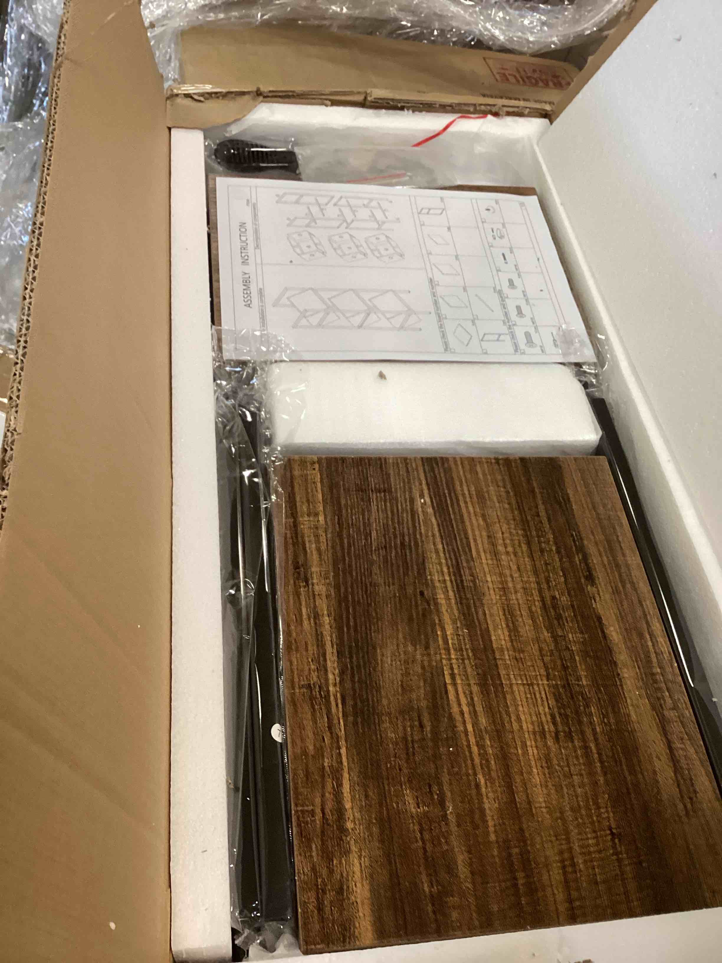 https://s3.amazonaws.com/lotting-images-prod/bidfta/PPE0106440_1736950899138.jpeg