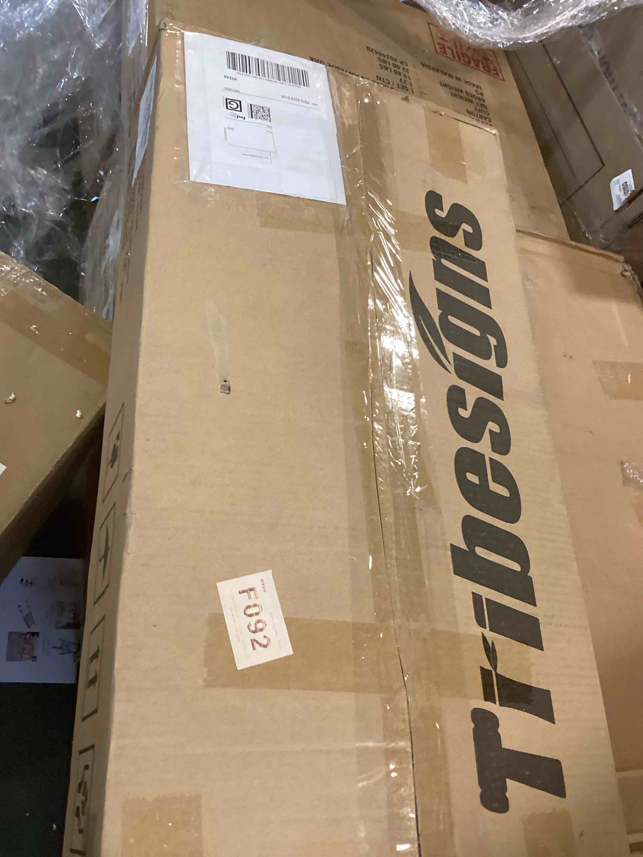 https://s3.amazonaws.com/lotting-images-prod/bidfta/PPE0106440_1736950930188.jpeg