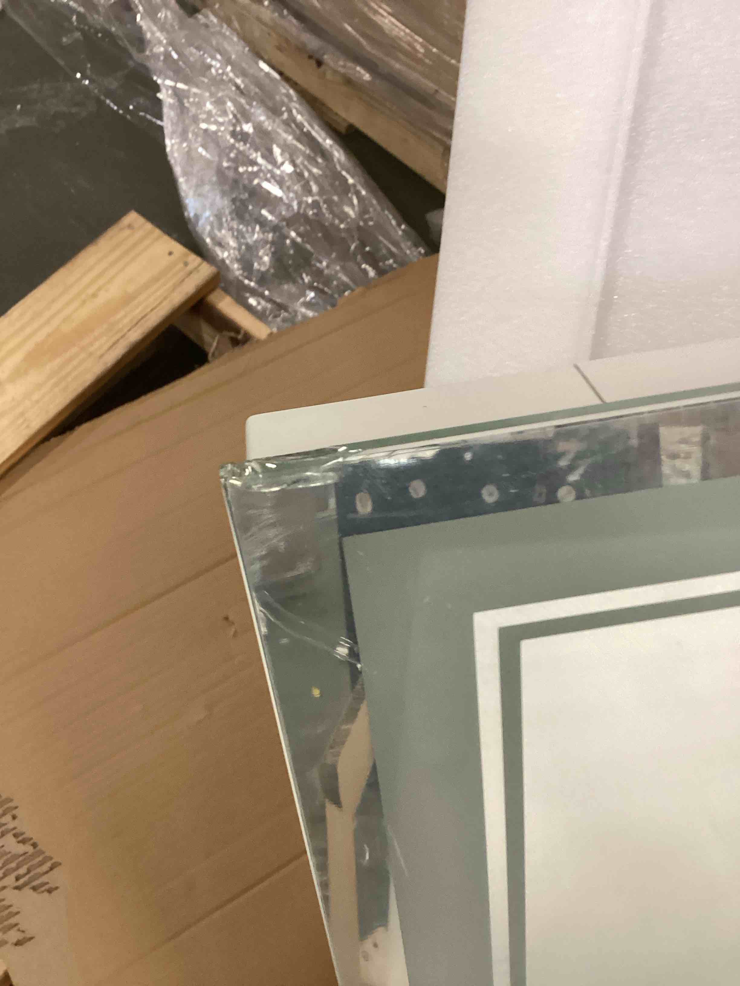 https://s3.amazonaws.com/lotting-images-prod/bidfta/PPE0106634_1736797322328.jpeg