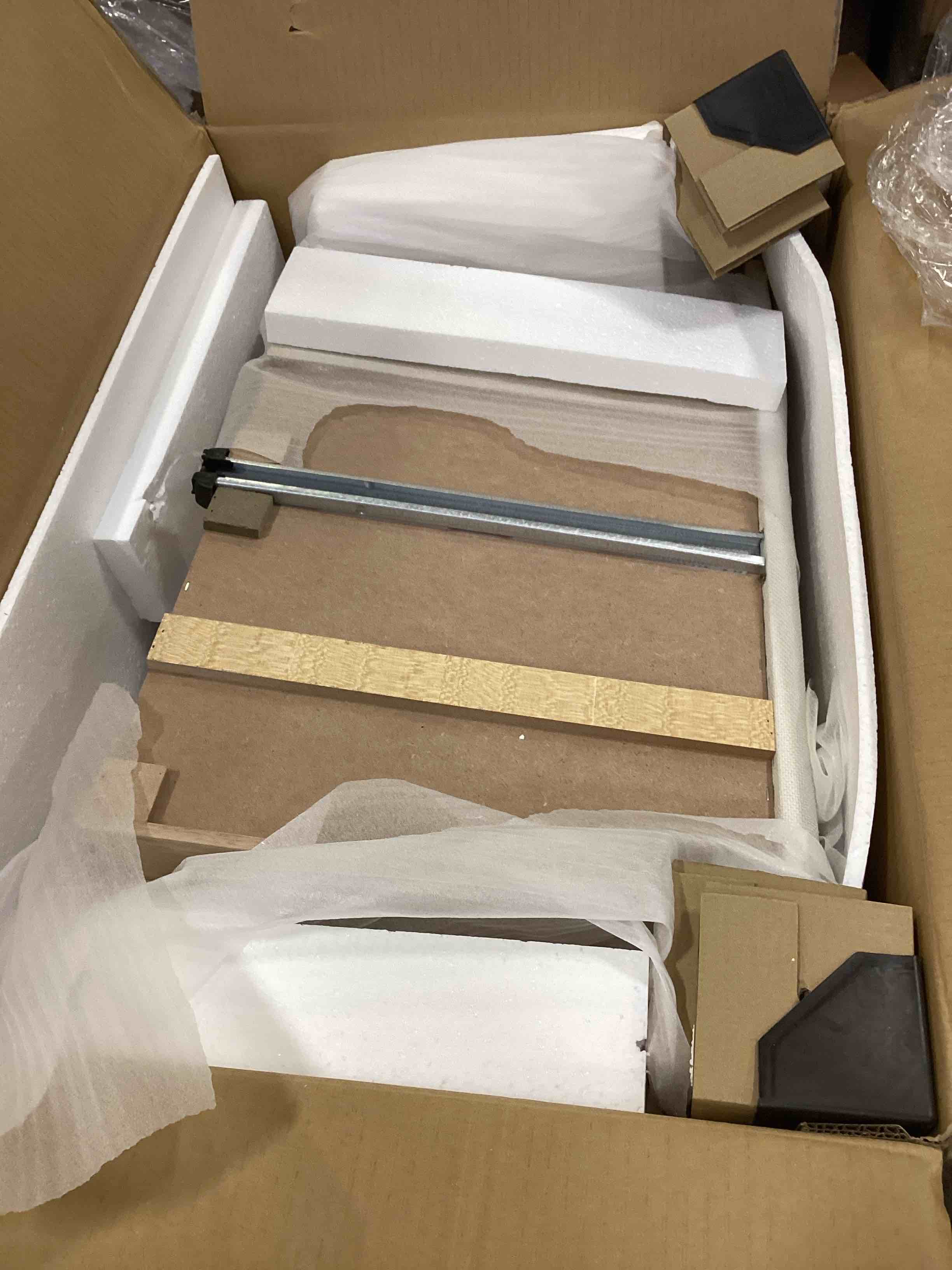 https://s3.amazonaws.com/lotting-images-prod/bidfta/PPE0107032_1736352497490.jpeg