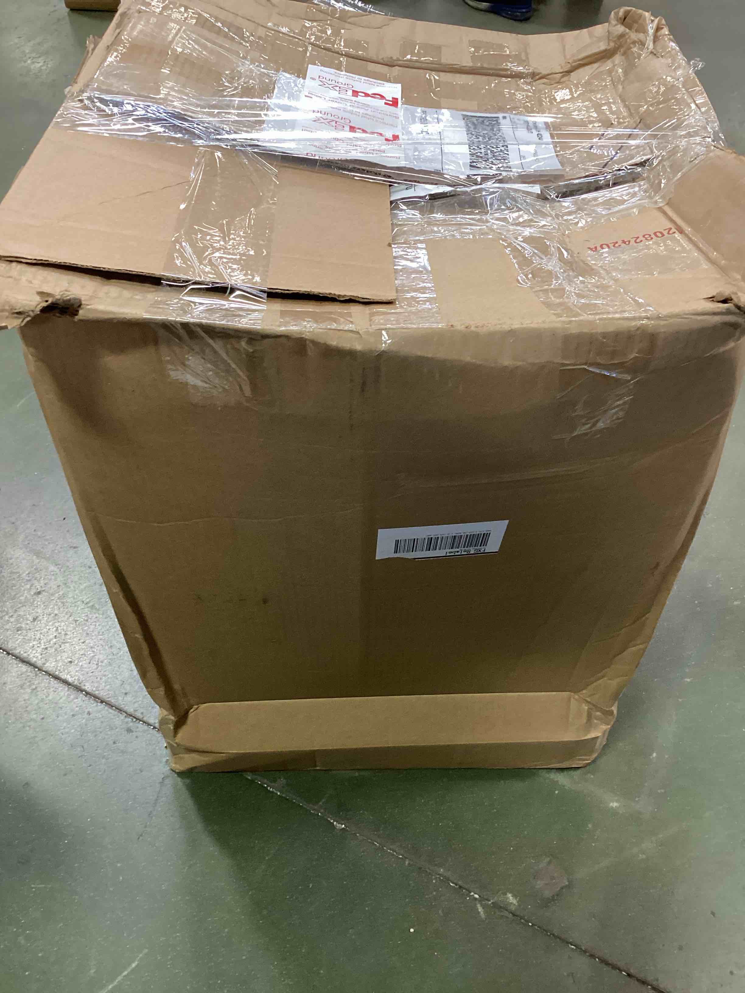 https://s3.amazonaws.com/lotting-images-prod/bidfta/PPE0107302_1735848712393.jpeg