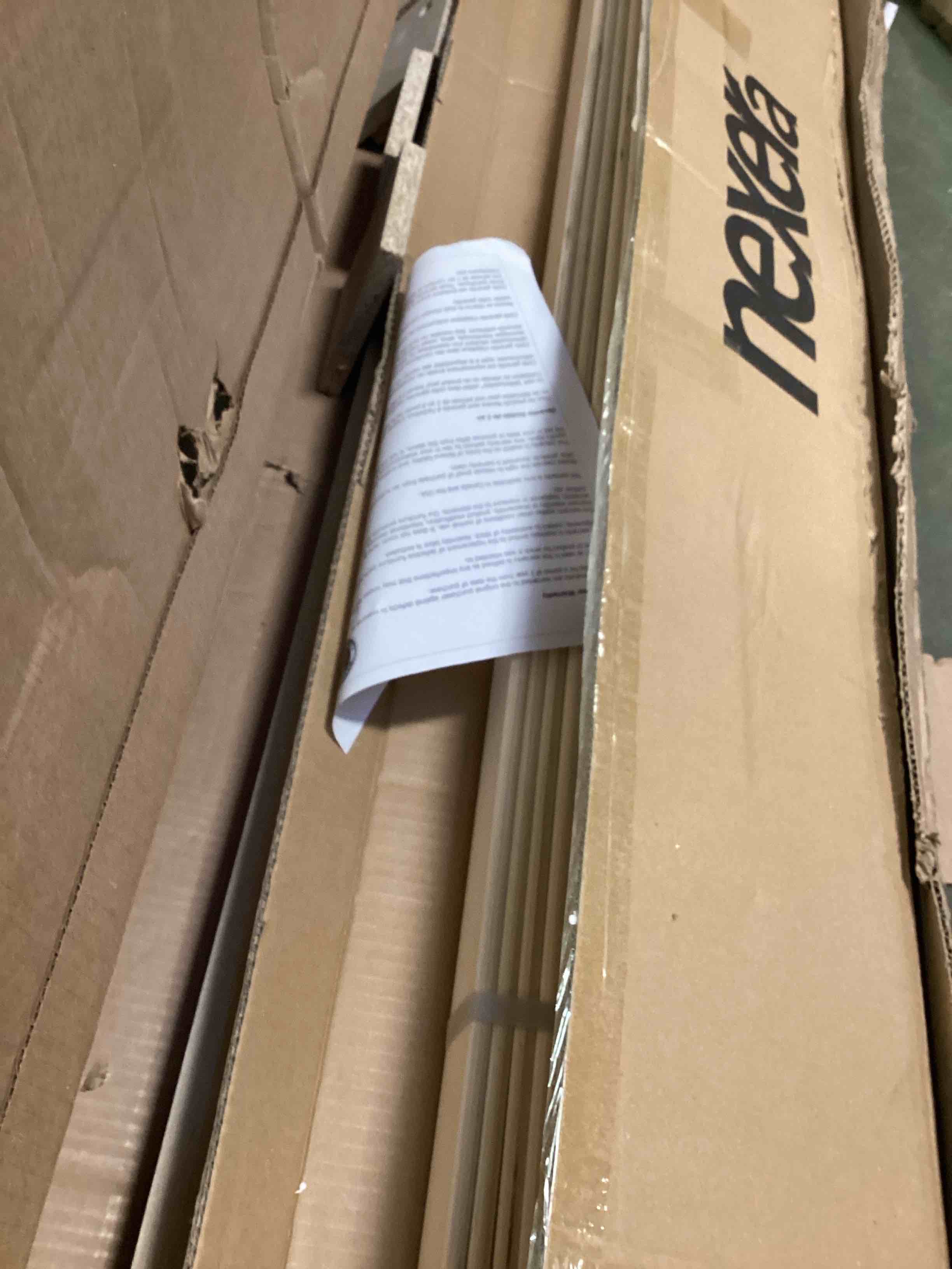 https://s3.amazonaws.com/lotting-images-prod/bidfta/PPE0107386_1735825292005.jpeg