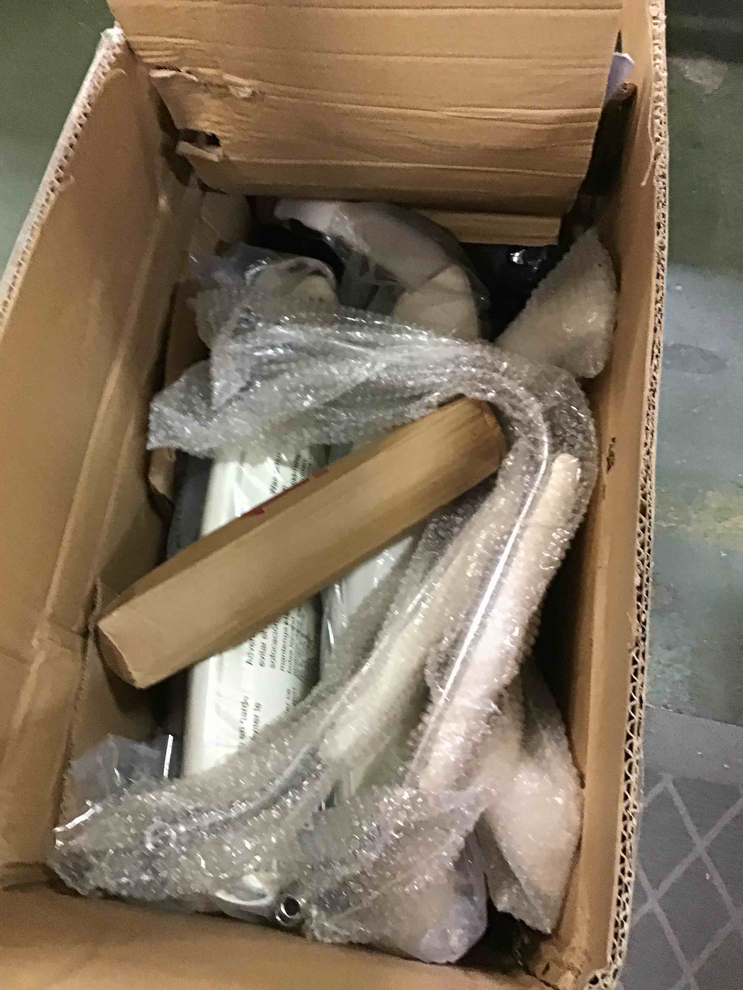 https://s3.amazonaws.com/lotting-images-prod/bidfta/PPE0112961_1724348702201.jpeg