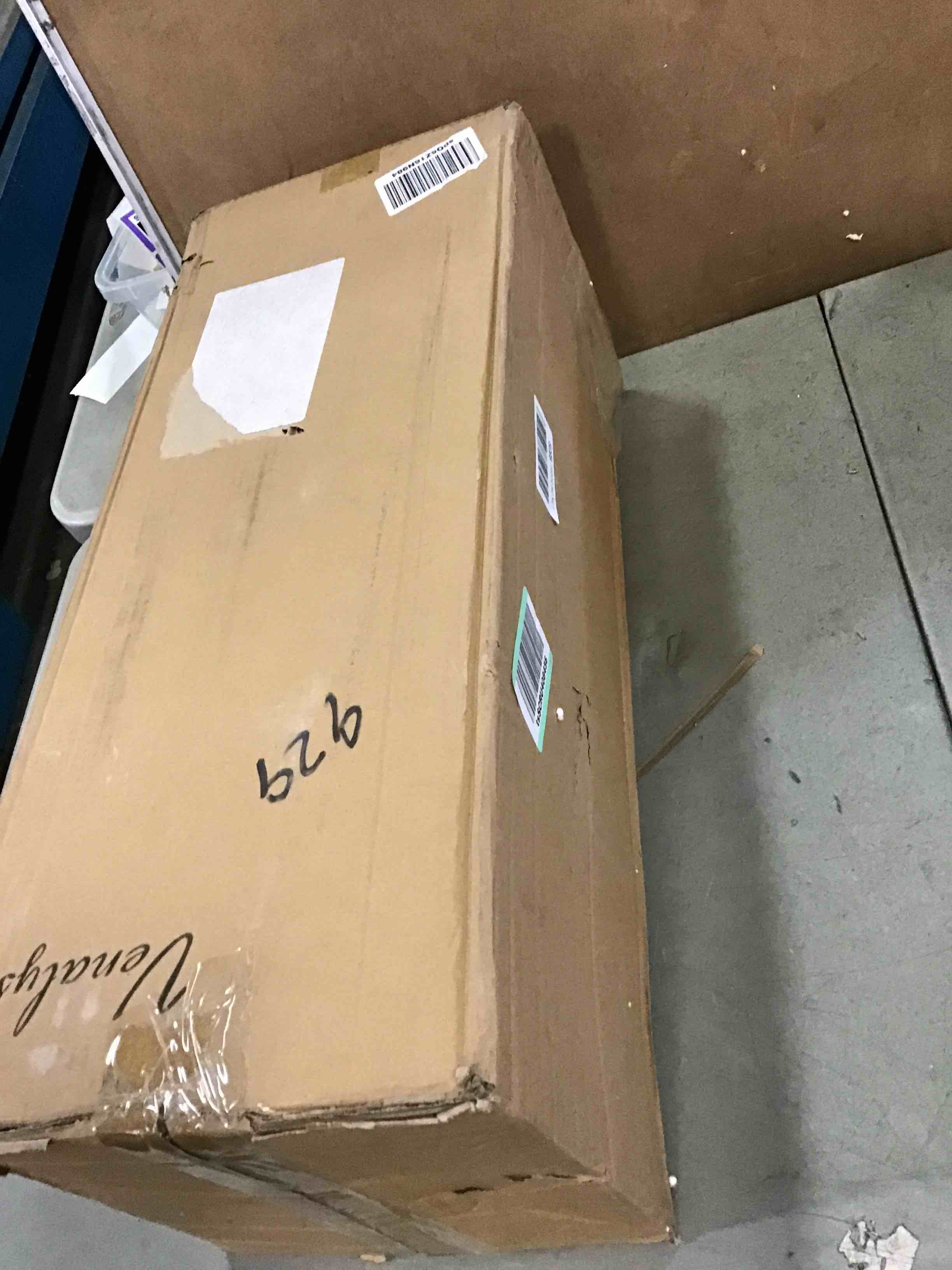 https://s3.amazonaws.com/lotting-images-prod/bidfta/PPE0113223_1724256425322.jpeg