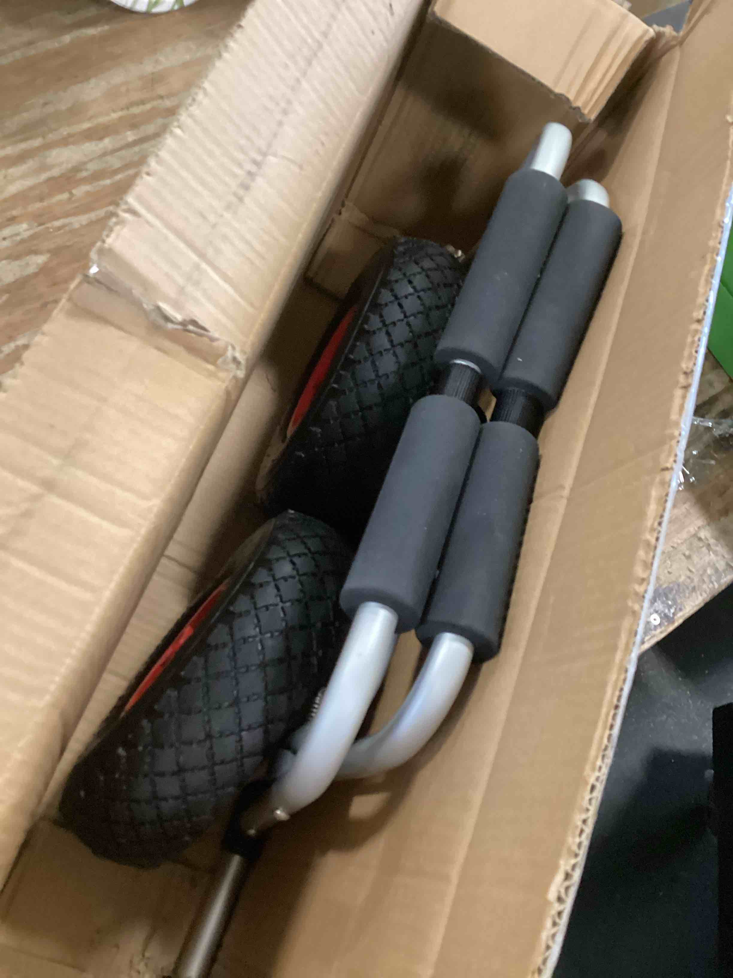 https://s3.amazonaws.com/lotting-images-prod/bidfta/PPE0114188_1723838039600.jpeg