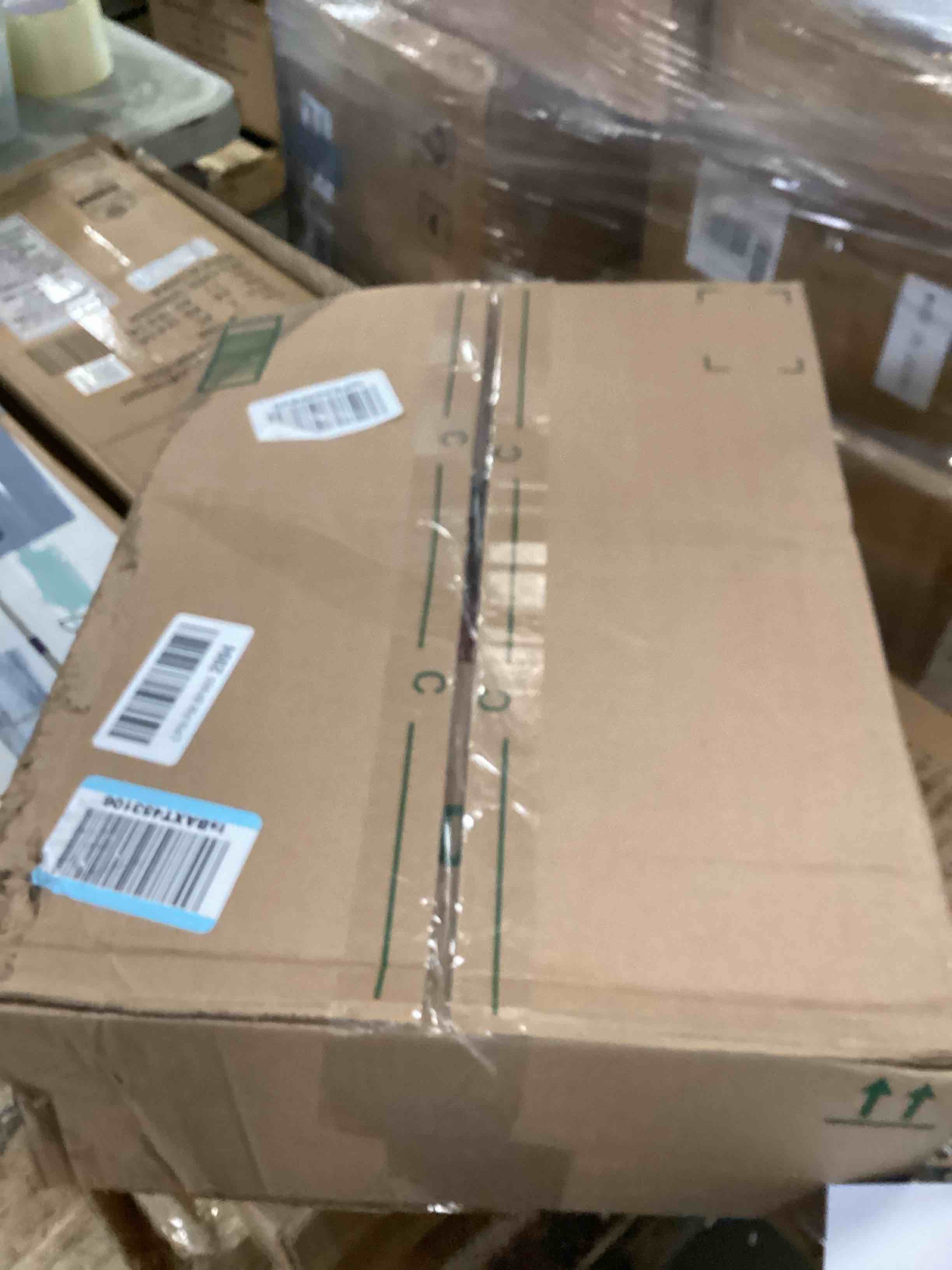 https://s3.amazonaws.com/lotting-images-prod/bidfta/PPE0114313_1724083413519.jpeg