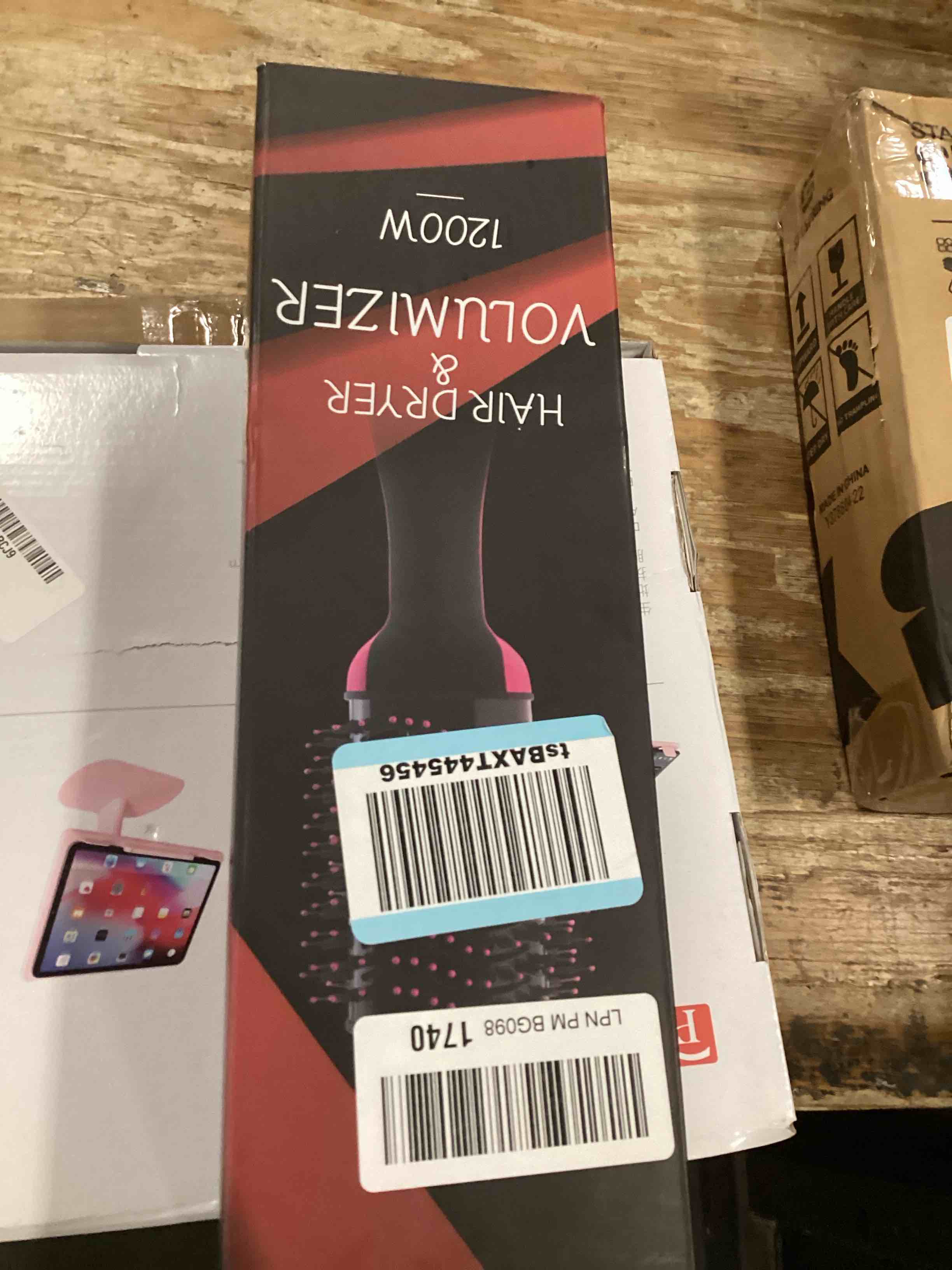 https://s3.amazonaws.com/lotting-images-prod/bidfta/PPE0114465_1724158127020.jpeg