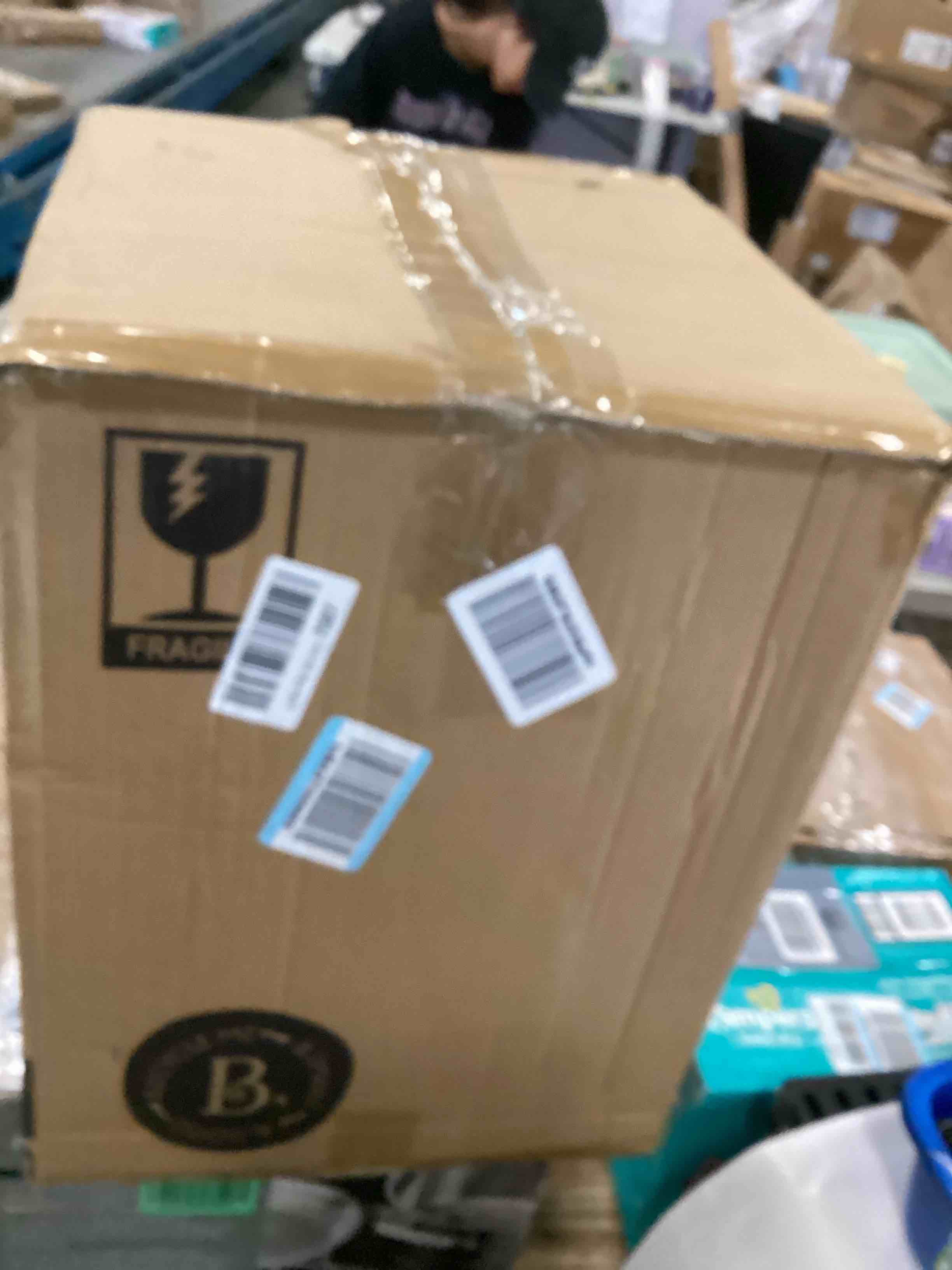 https://s3.amazonaws.com/lotting-images-prod/bidfta/PPE0114602_1724179580467.jpeg