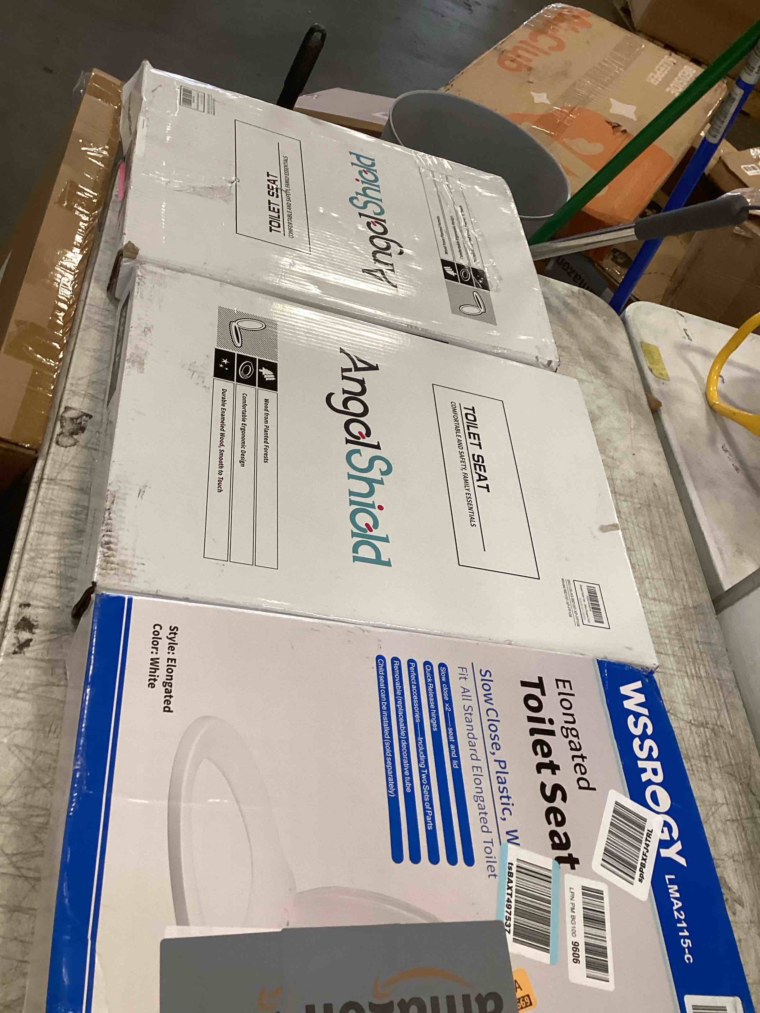 assorted toilet seats 