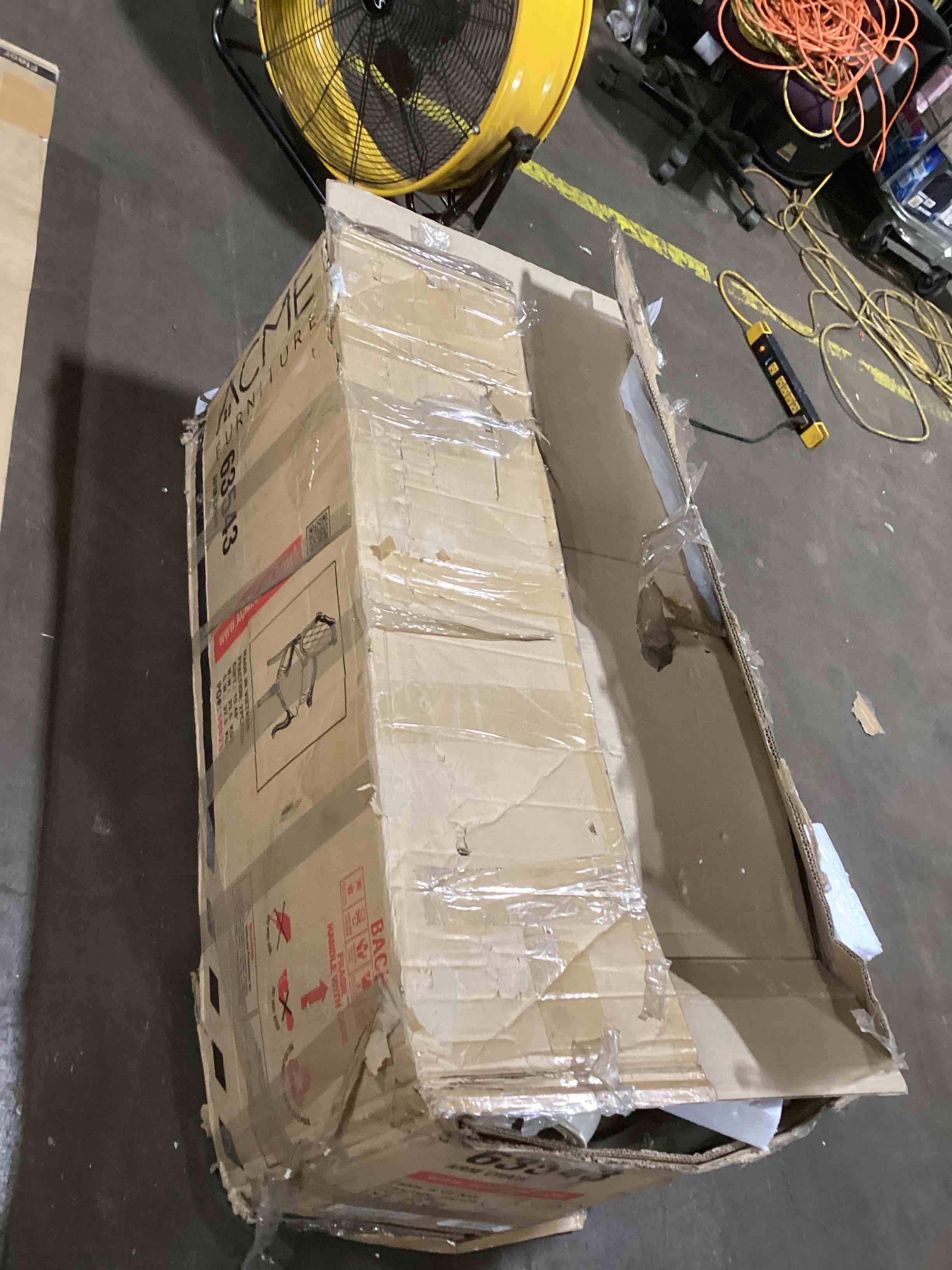 https://s3.amazonaws.com/lotting-images-prod/bidfta/PPE0121960_1724765027341.jpeg