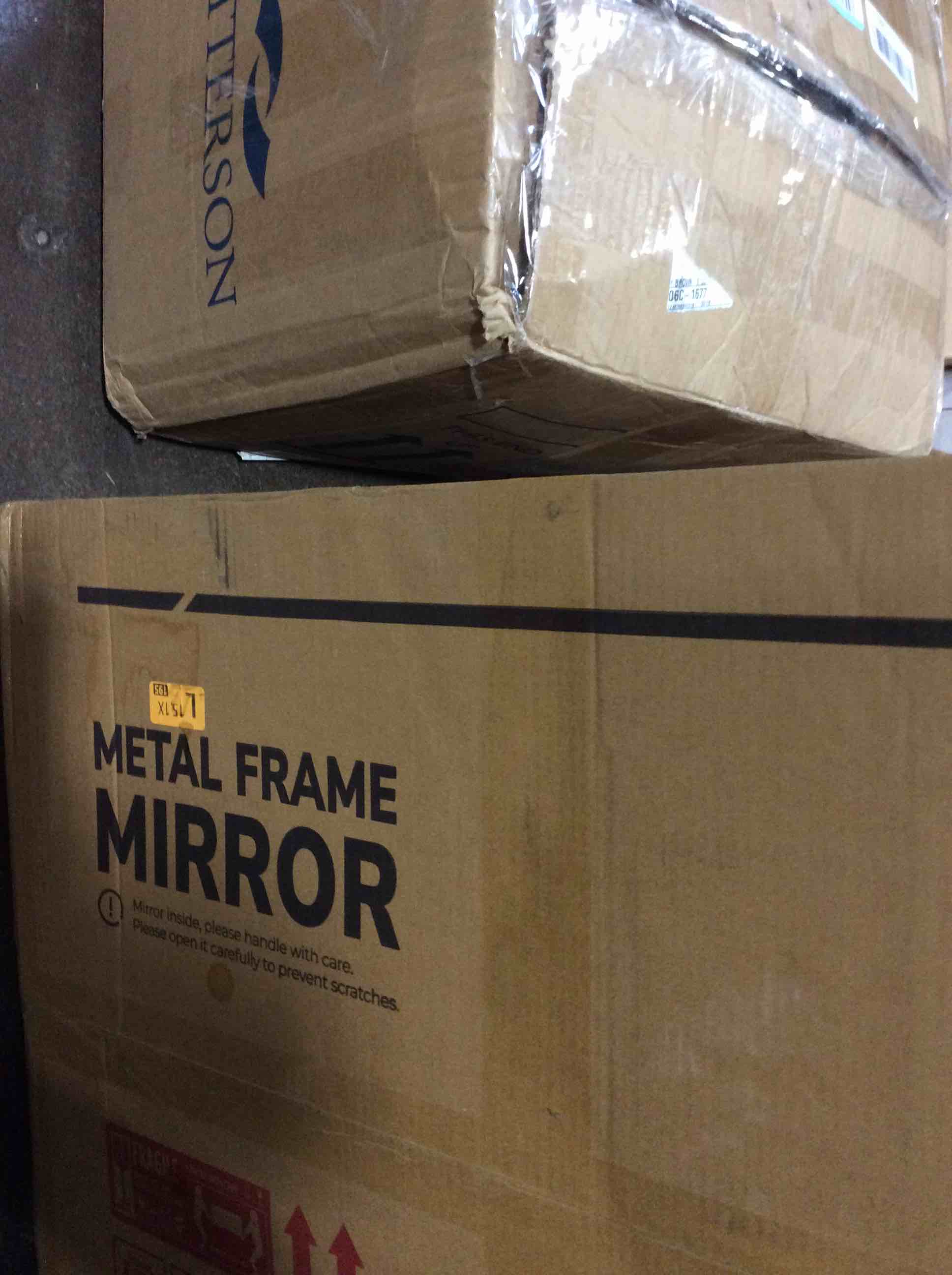 TETOTE Silver Framed Bathroom Mirror, 24 x 30 Inch Matte Metal Frame Vanity Mirror, Modern Farmhouse Wall Mounted Rectangle Mirror (Horizontal/Vertical)