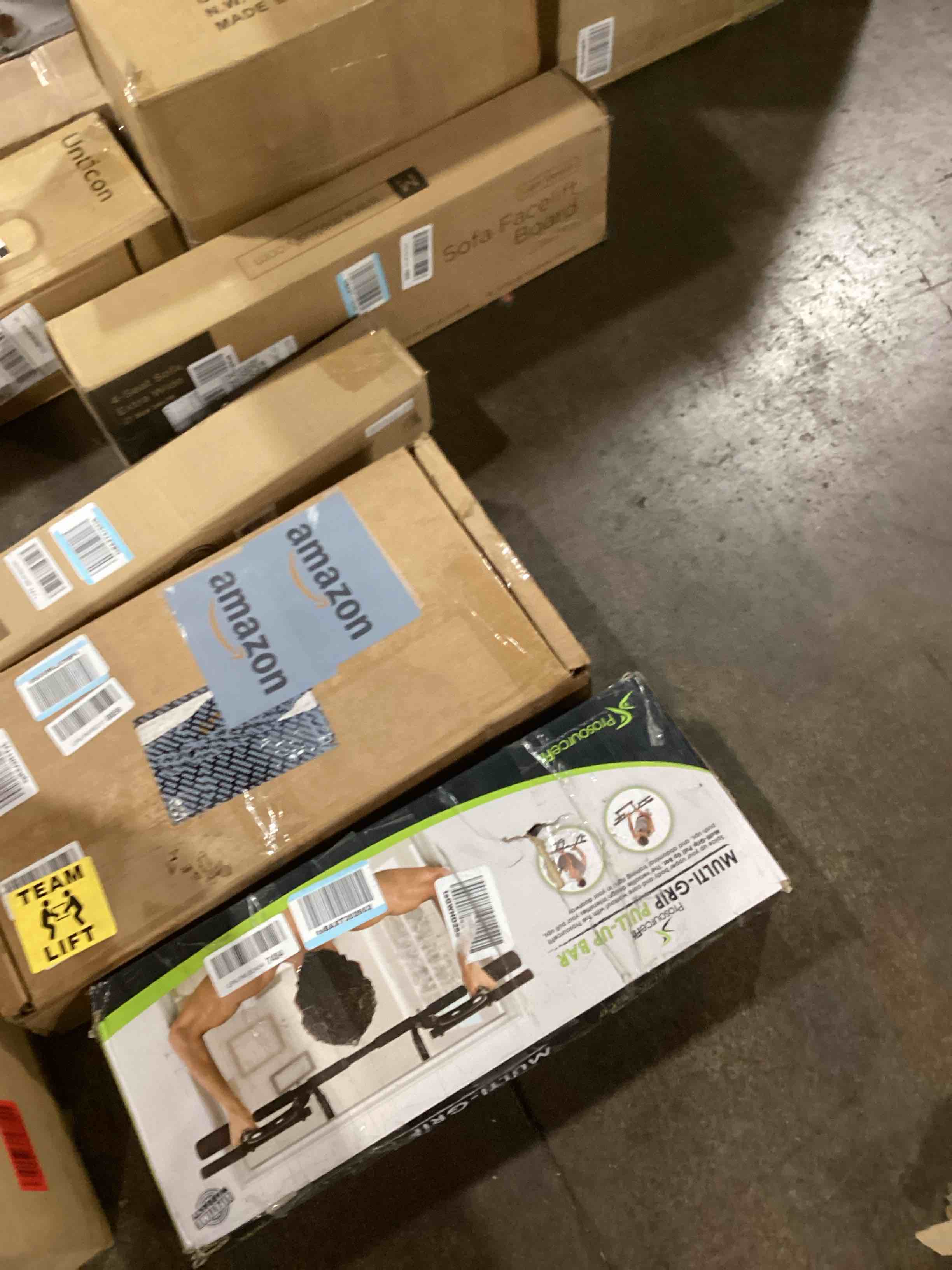 https://s3.amazonaws.com/lotting-images-prod/bidfta/PPE0123064_1729799821824.jpeg