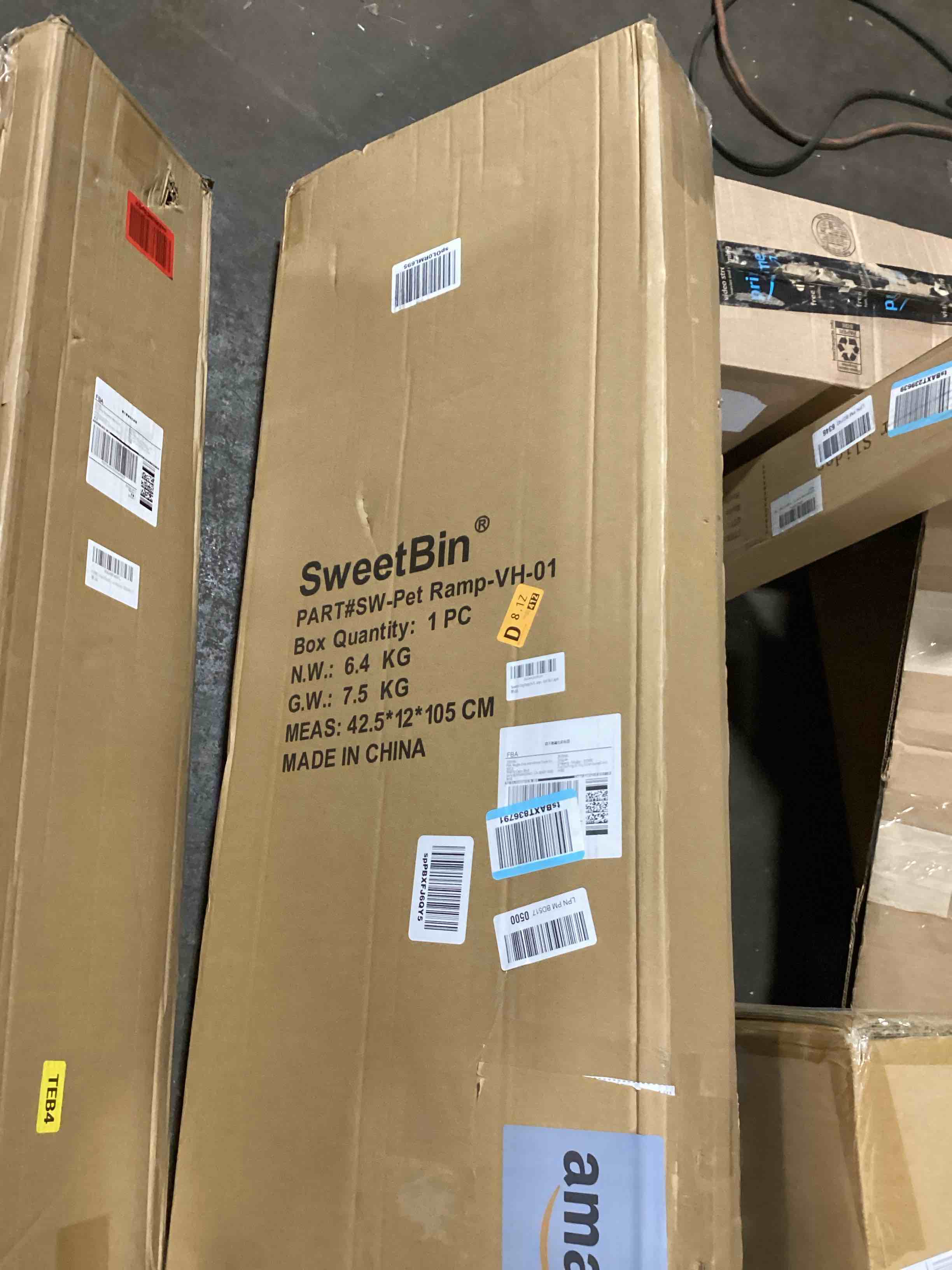 https://s3.amazonaws.com/lotting-images-prod/bidfta/PPE0128007_1728075486576.jpeg