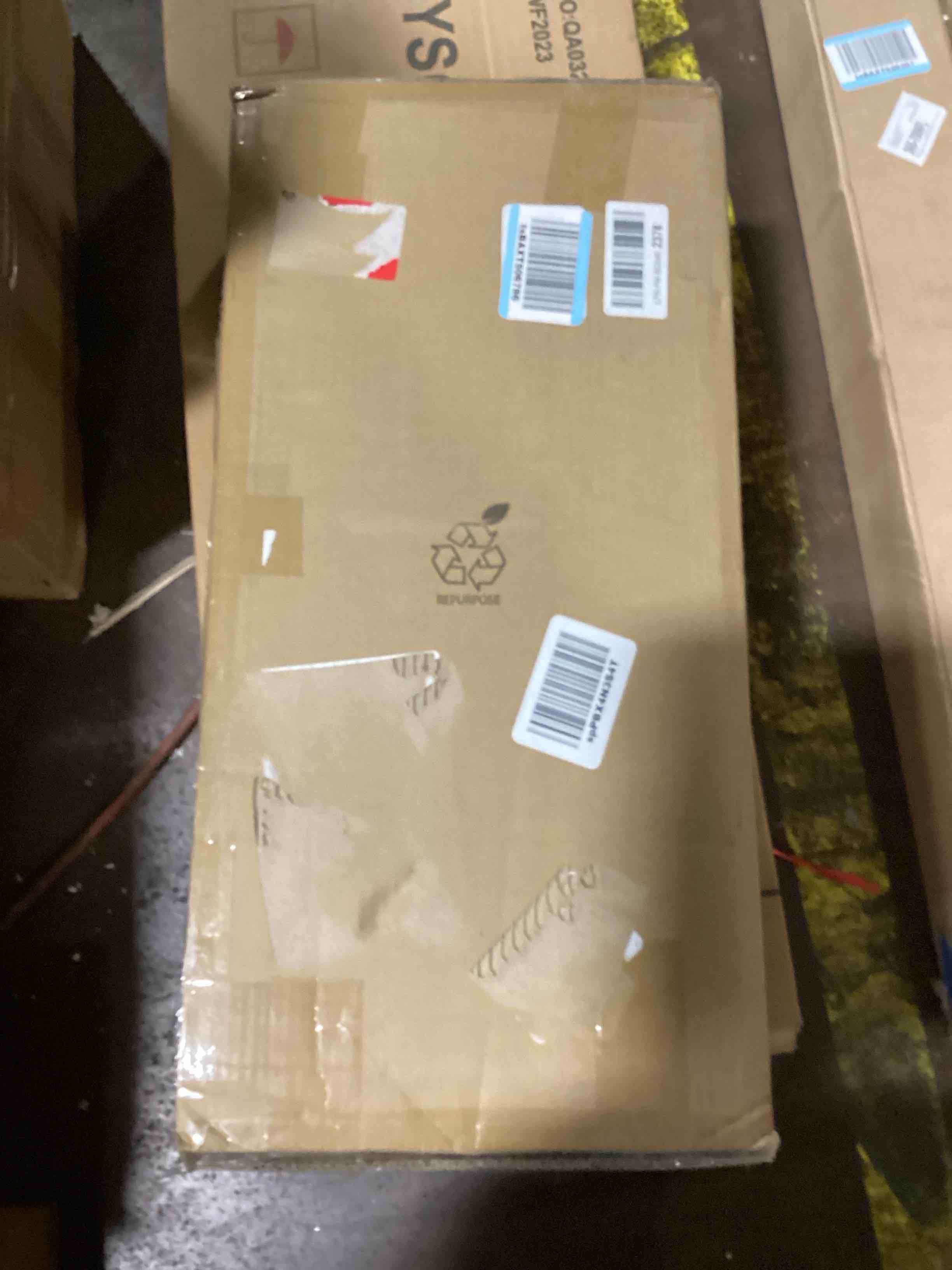 https://s3.amazonaws.com/lotting-images-prod/bidfta/PPE0128765_1727801101028.jpeg