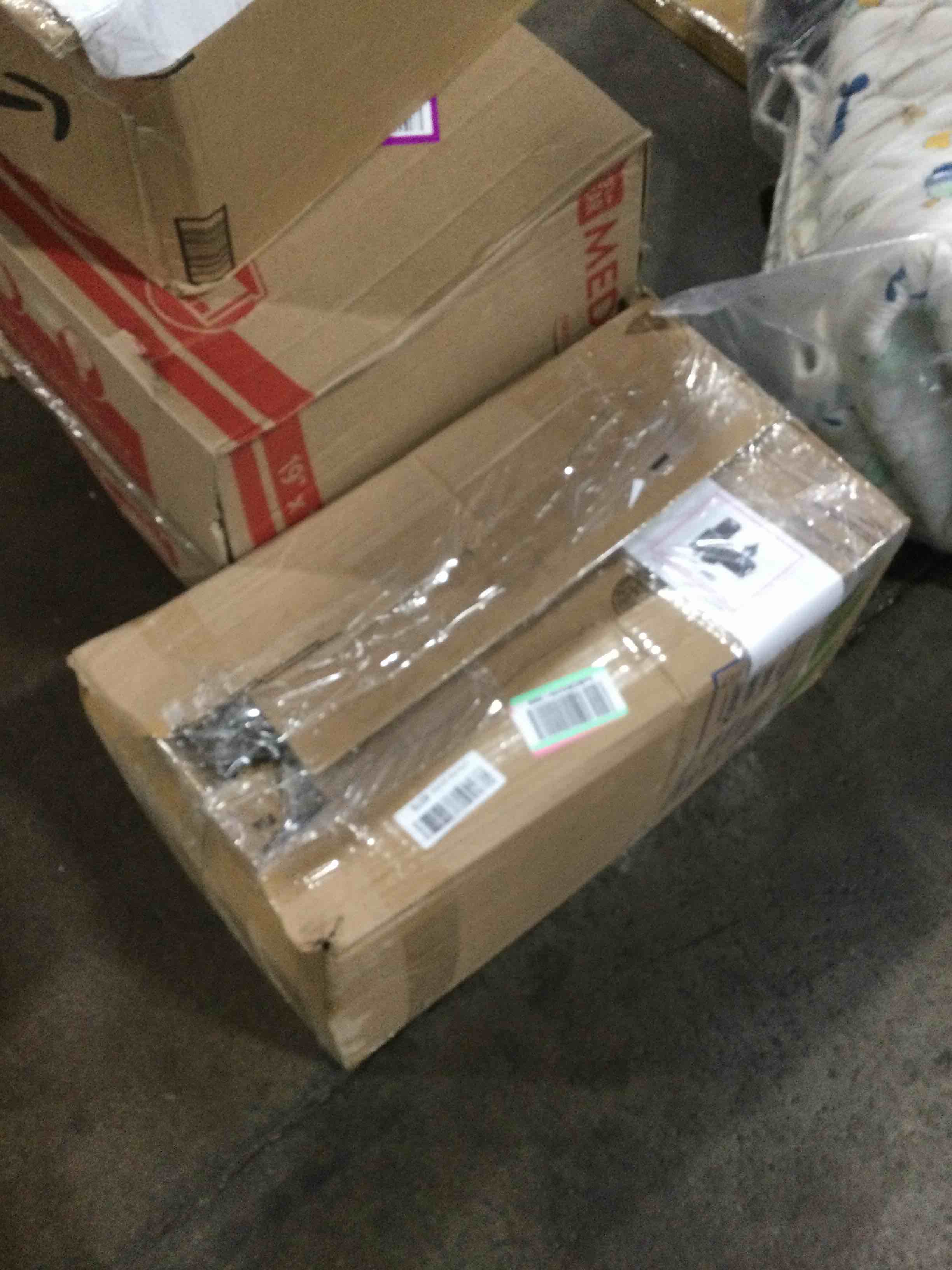 https://s3.amazonaws.com/lotting-images-prod/bidfta/PPE0130865_1727718447456.jpeg