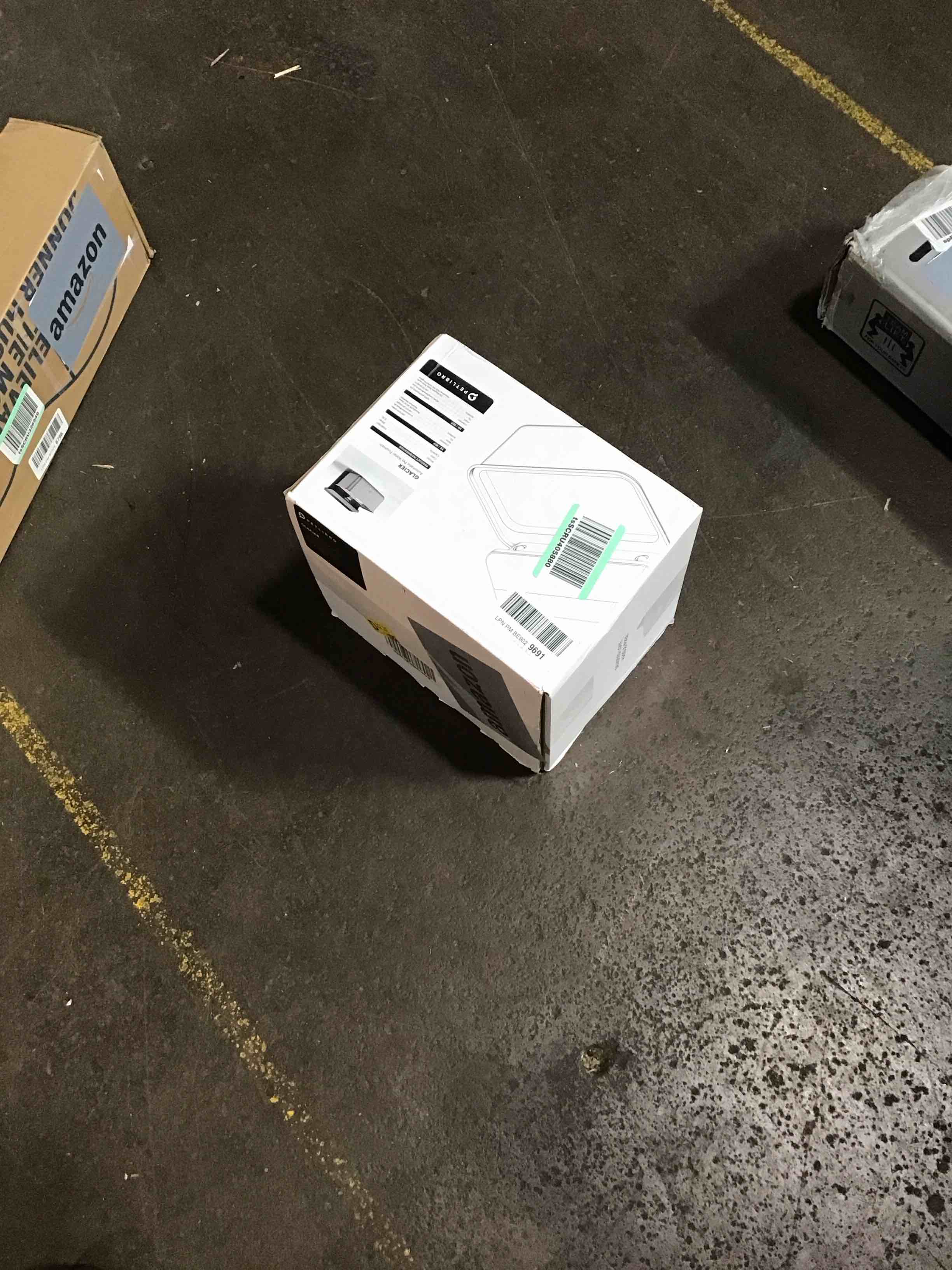 https://s3.amazonaws.com/lotting-images-prod/bidfta/PPE0132100_1727965750347.jpeg