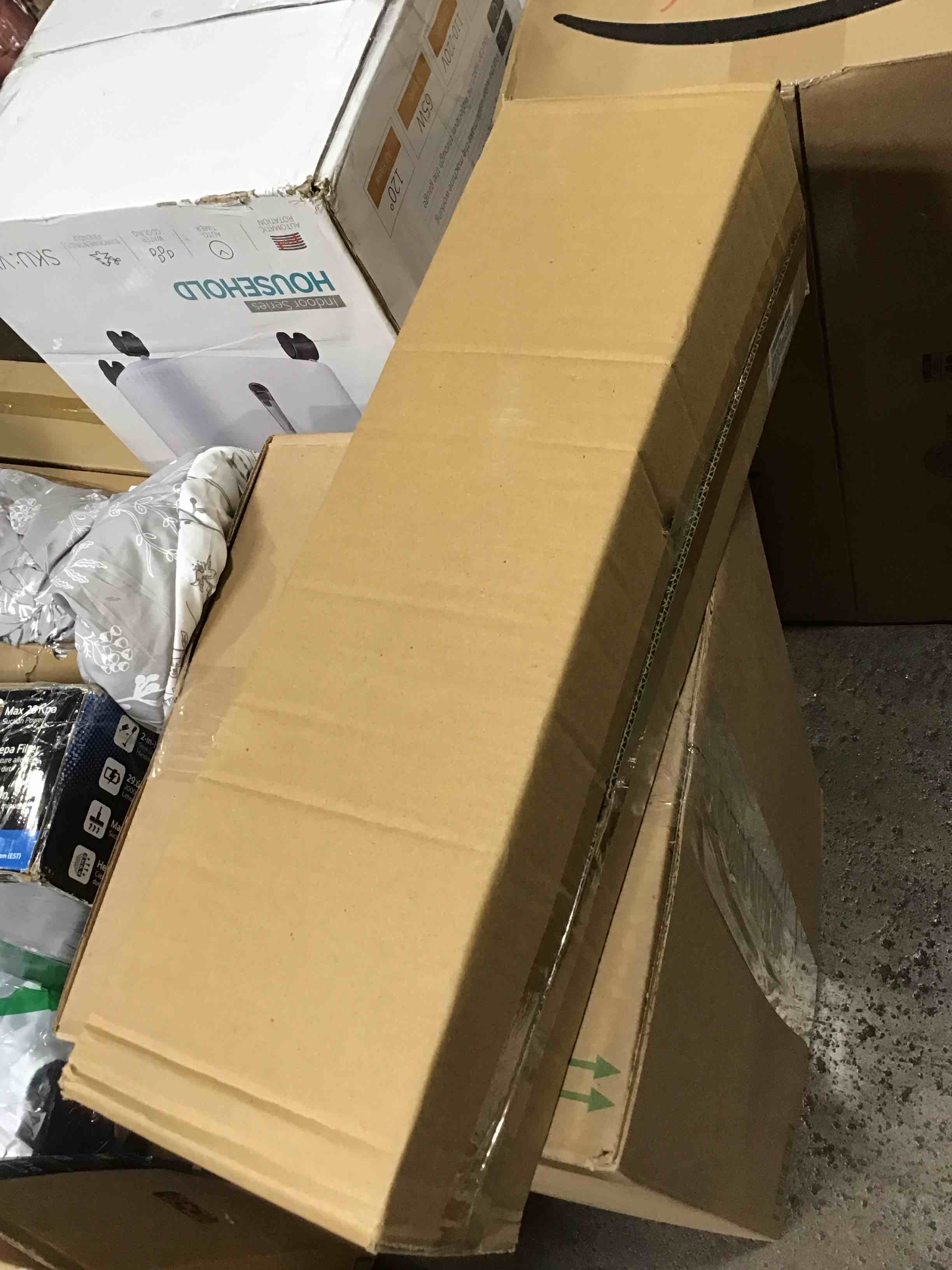 https://s3.amazonaws.com/lotting-images-prod/bidfta/PPE0132777_1727720235086.jpeg
