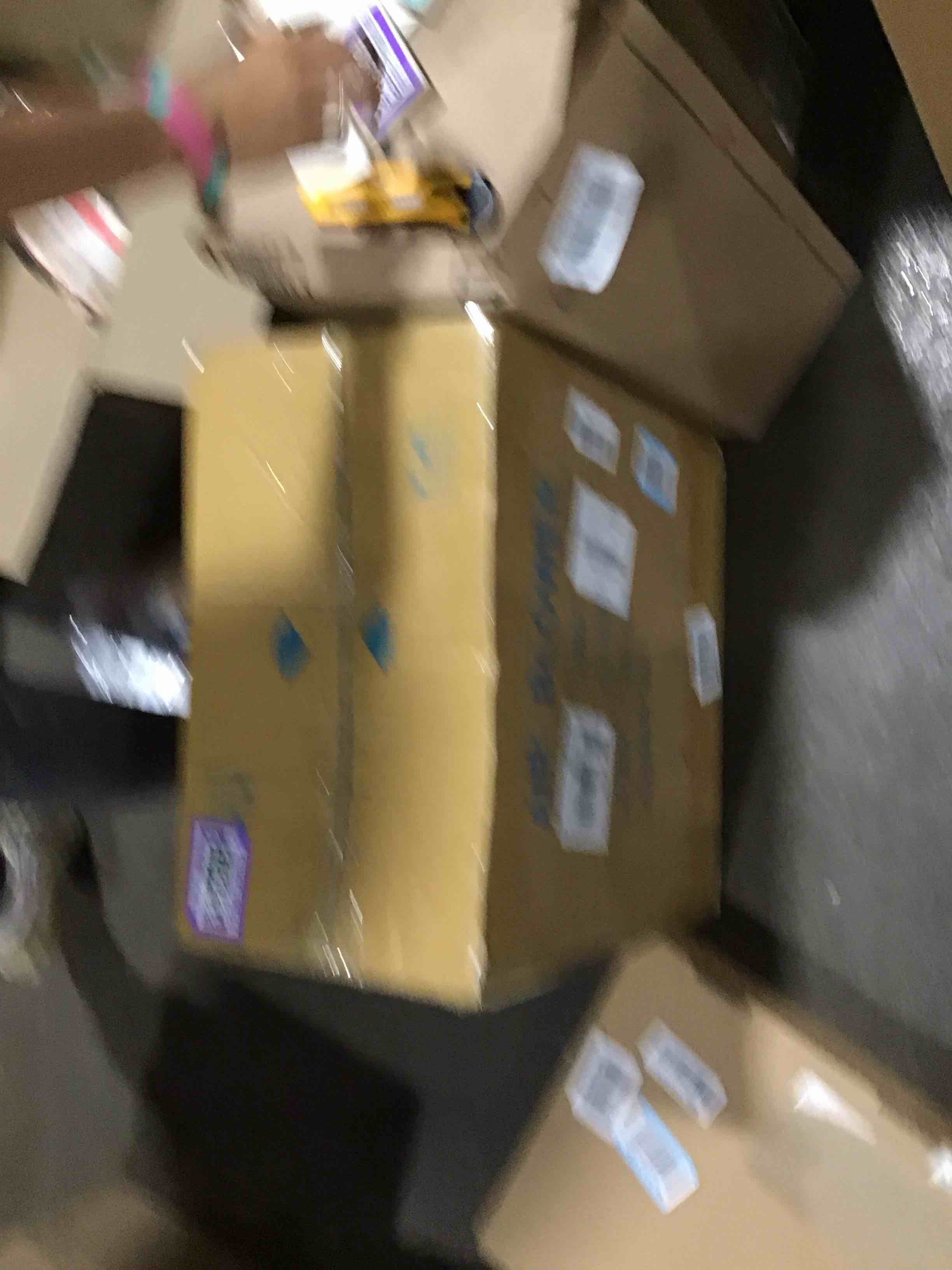 https://s3.amazonaws.com/lotting-images-prod/bidfta/PPE0133075_1727464461581.jpeg