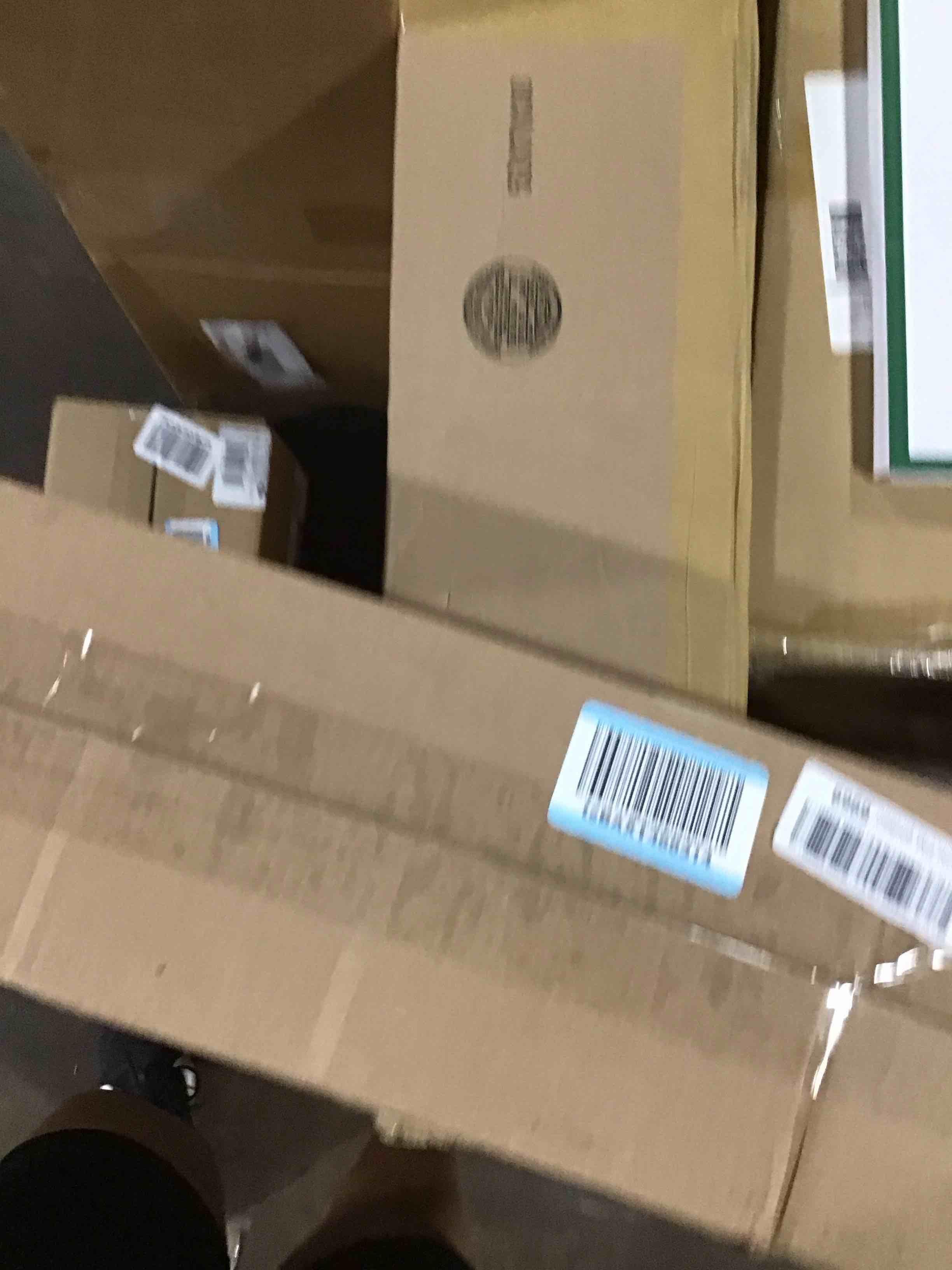 https://s3.amazonaws.com/lotting-images-prod/bidfta/PPE0133084_1727462943780.jpeg