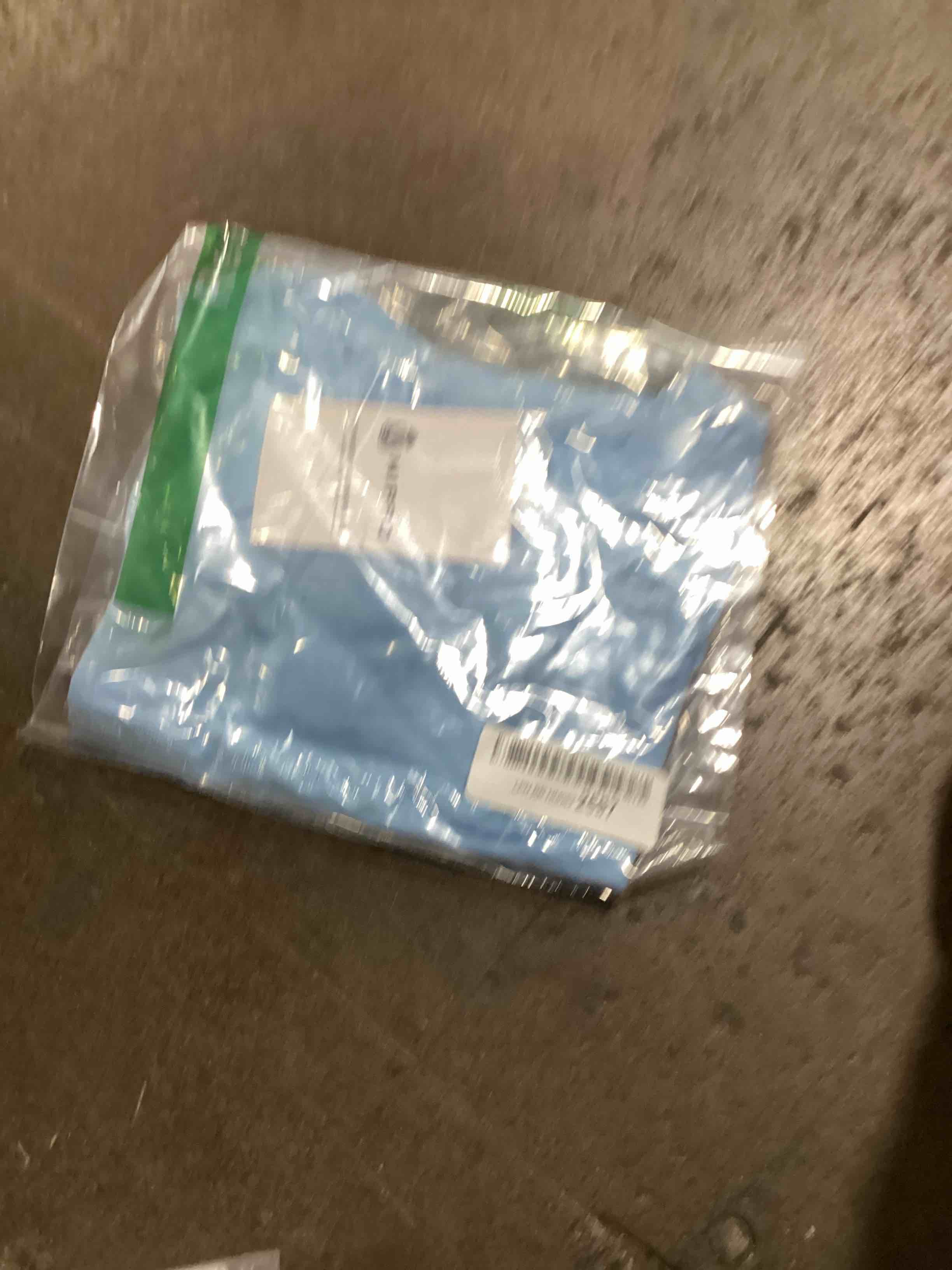 https://s3.amazonaws.com/lotting-images-prod/bidfta/PPE0133478_1727450176293.jpeg