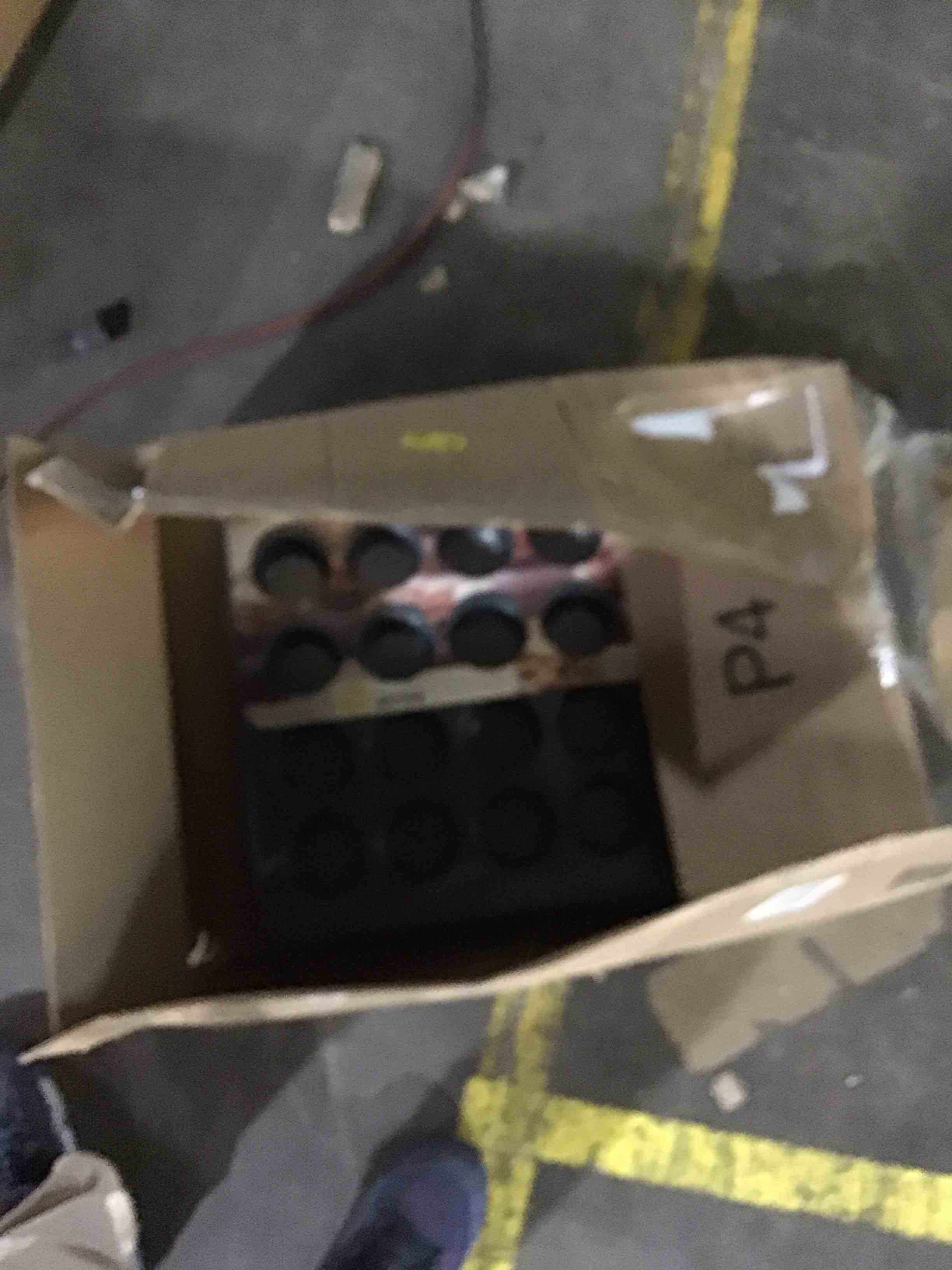 https://s3.amazonaws.com/lotting-images-prod/bidfta/PPE0133651_1727364055972.jpeg