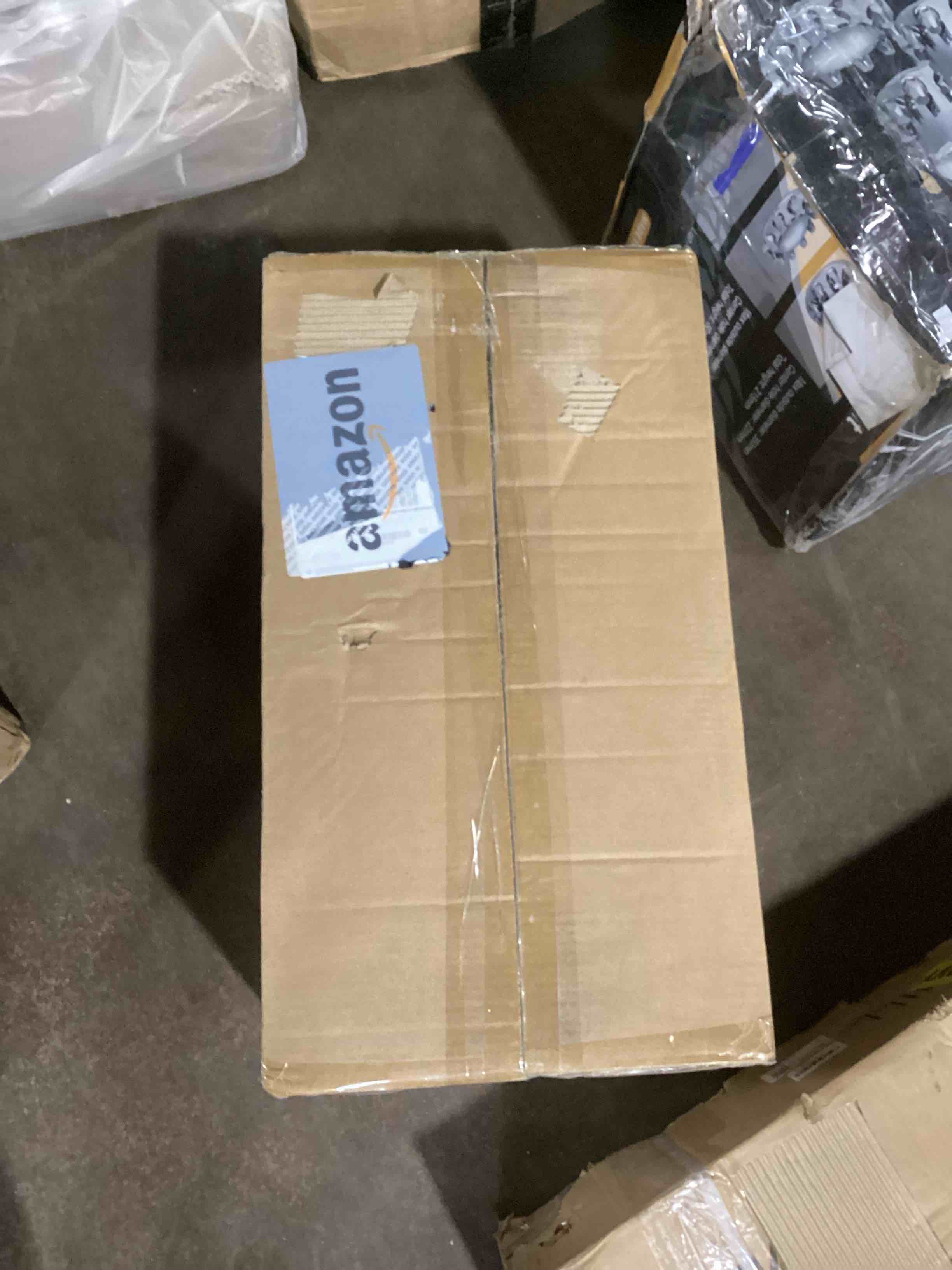 https://s3.amazonaws.com/lotting-images-prod/bidfta/PPE0137794_1725369143319.jpeg