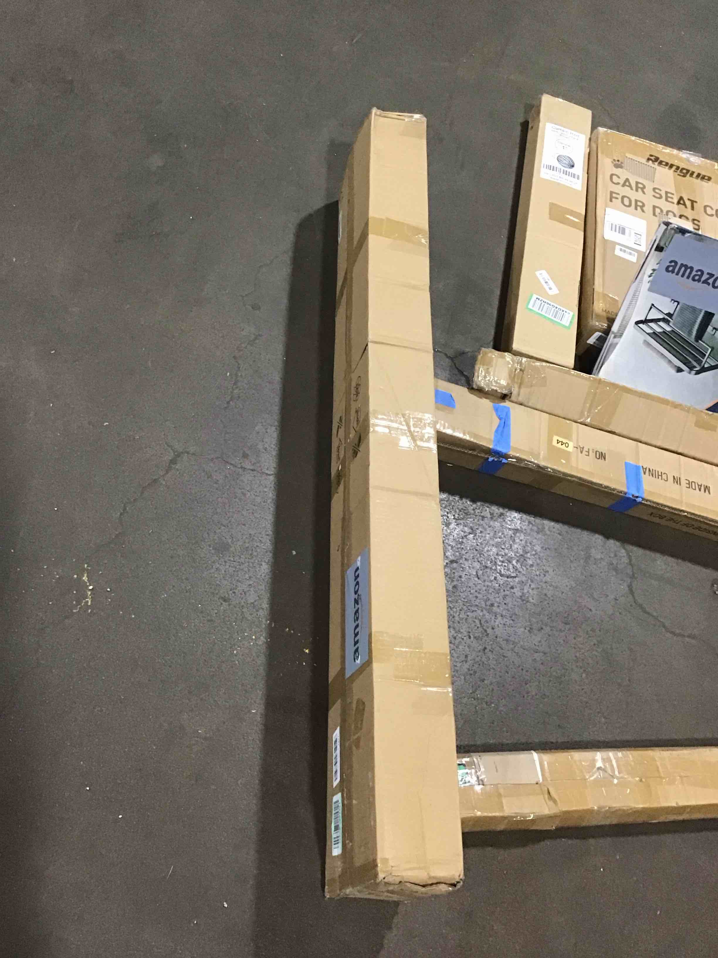 https://s3.amazonaws.com/lotting-images-prod/bidfta/PPE0139818_1725384775104.jpeg