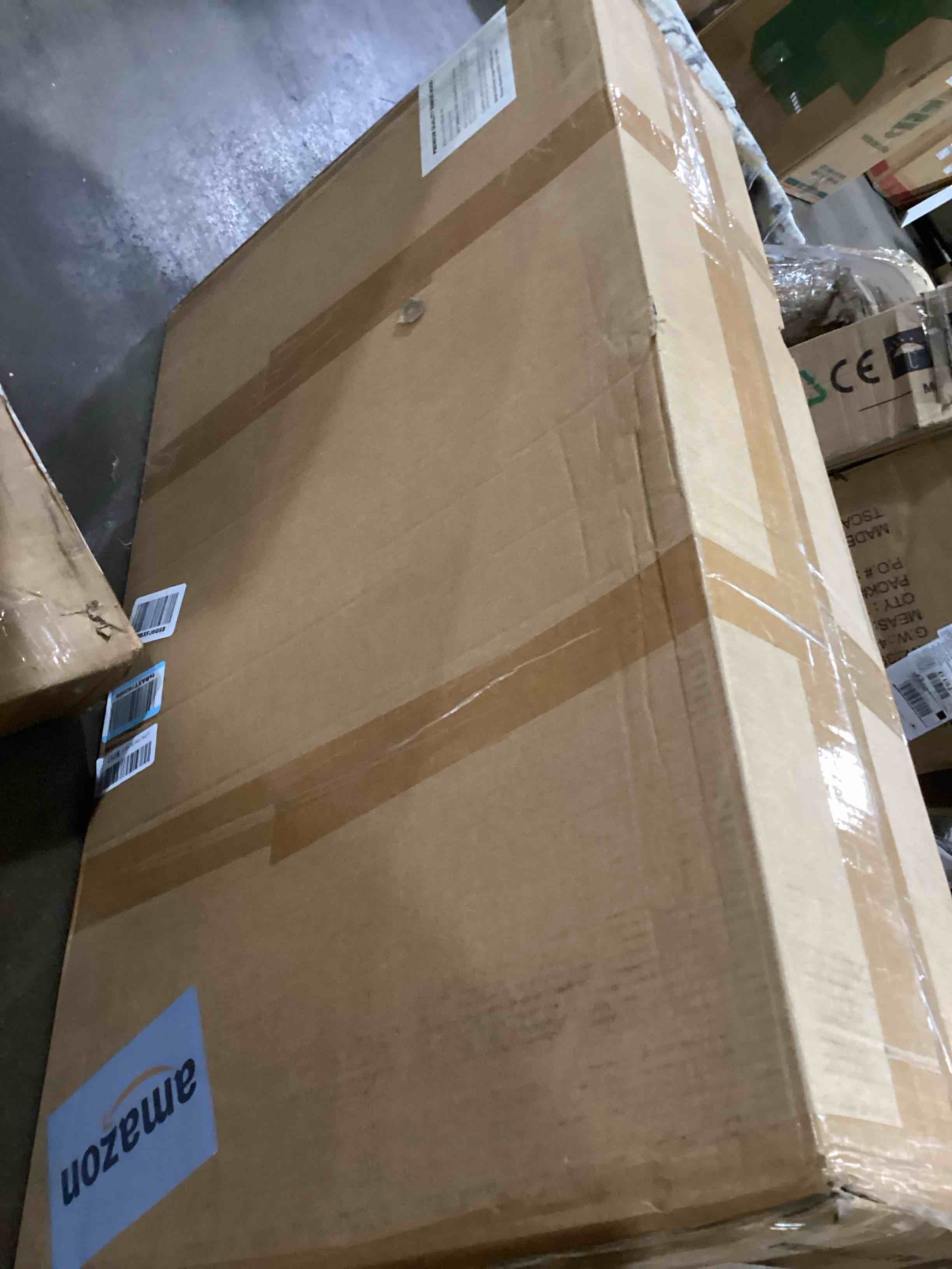 https://s3.amazonaws.com/lotting-images-prod/bidfta/PPE0140316_1728077124143.jpeg