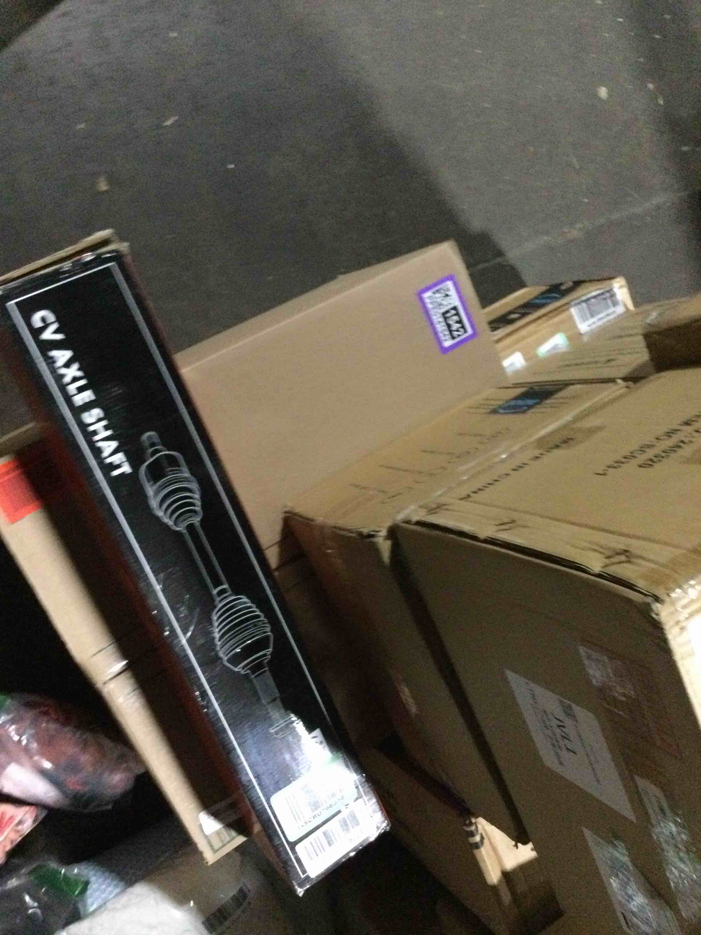 https://s3.amazonaws.com/lotting-images-prod/bidfta/PPE0141509_1727796610919.jpeg