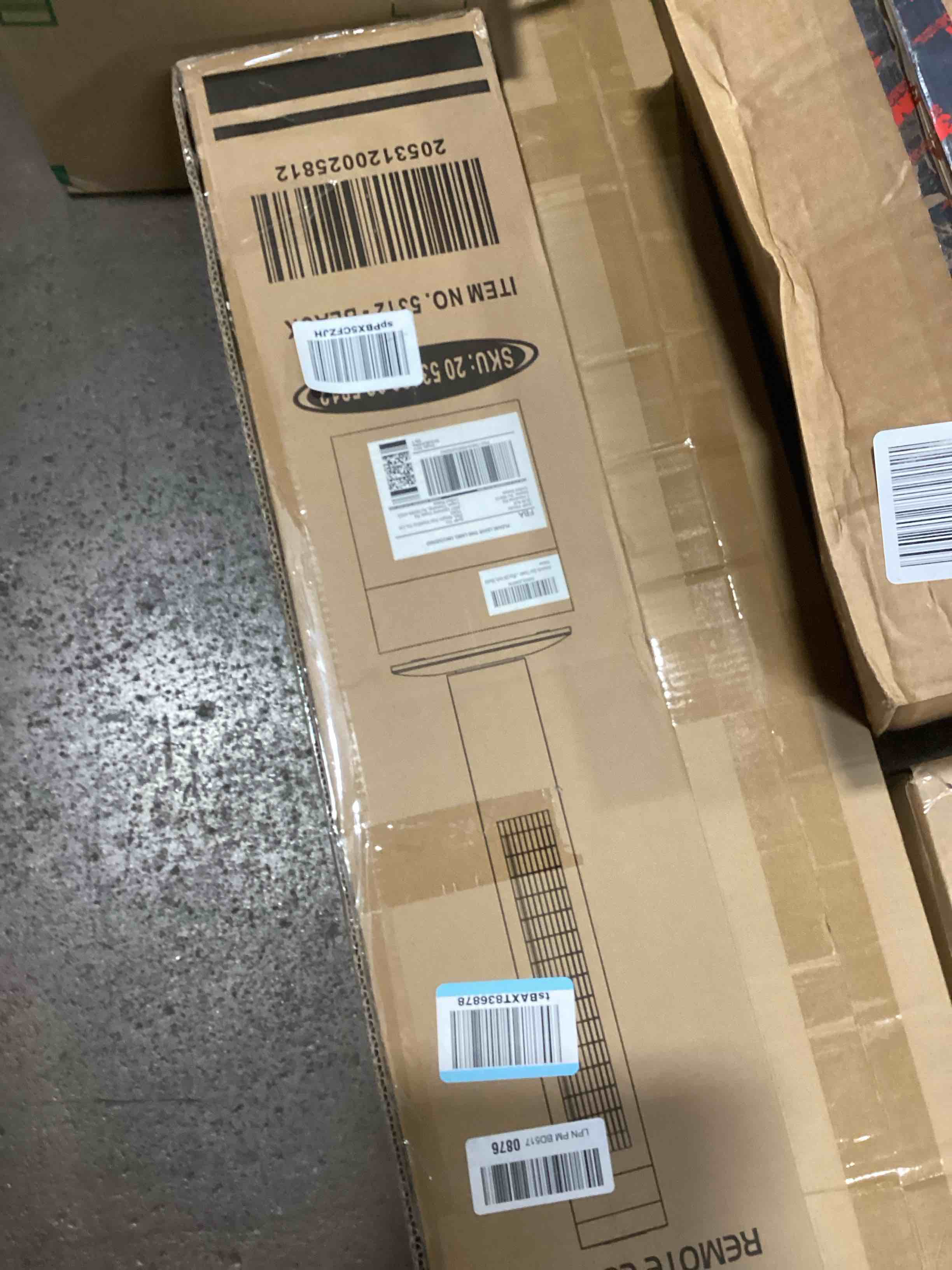 https://s3.amazonaws.com/lotting-images-prod/bidfta/PPE0142138_1728323365621.jpeg