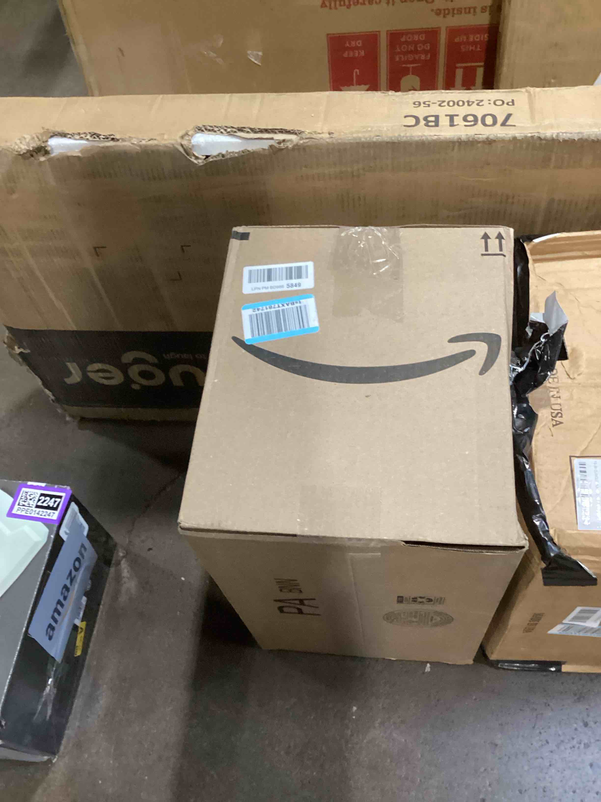 https://s3.amazonaws.com/lotting-images-prod/bidfta/PPE0142246_1728319186030.jpeg