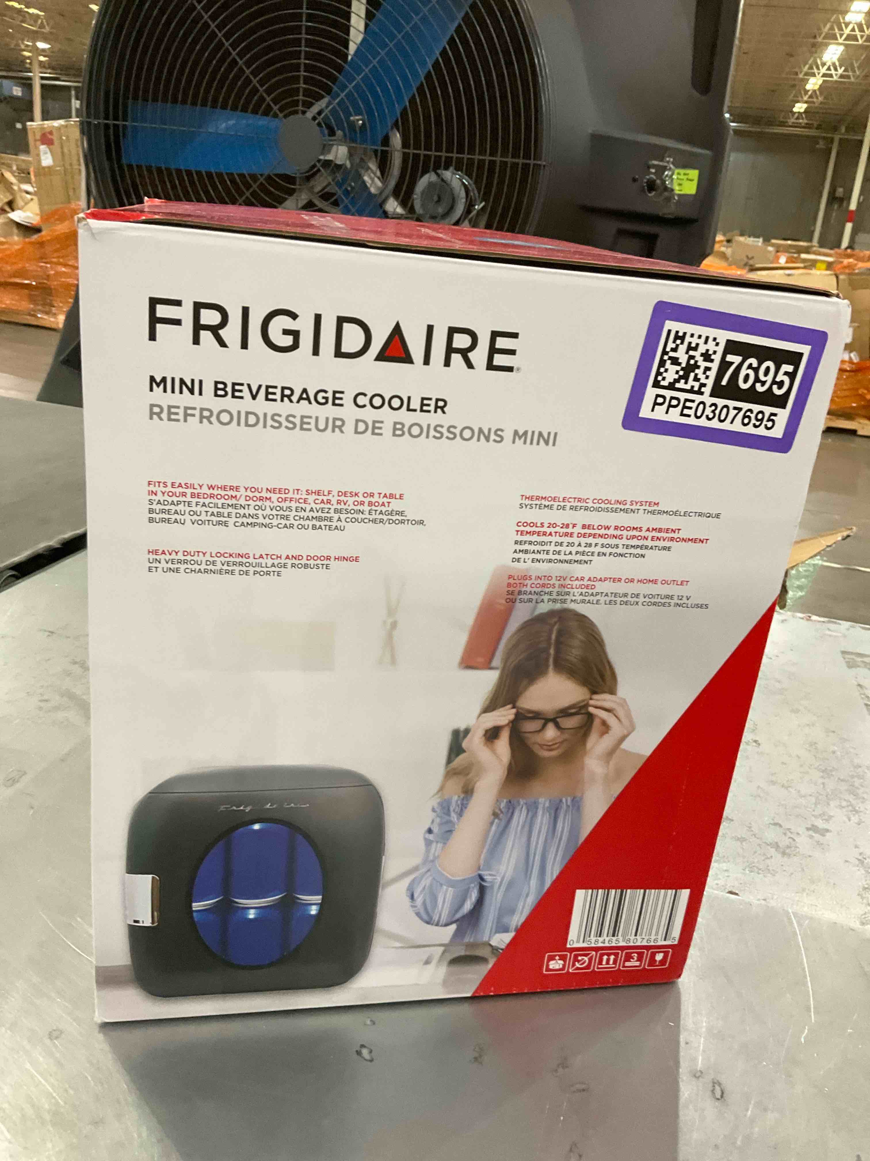 Frigidaire EFMIS462 Retro 12Can Mini Personal Fridge Portable Cooler