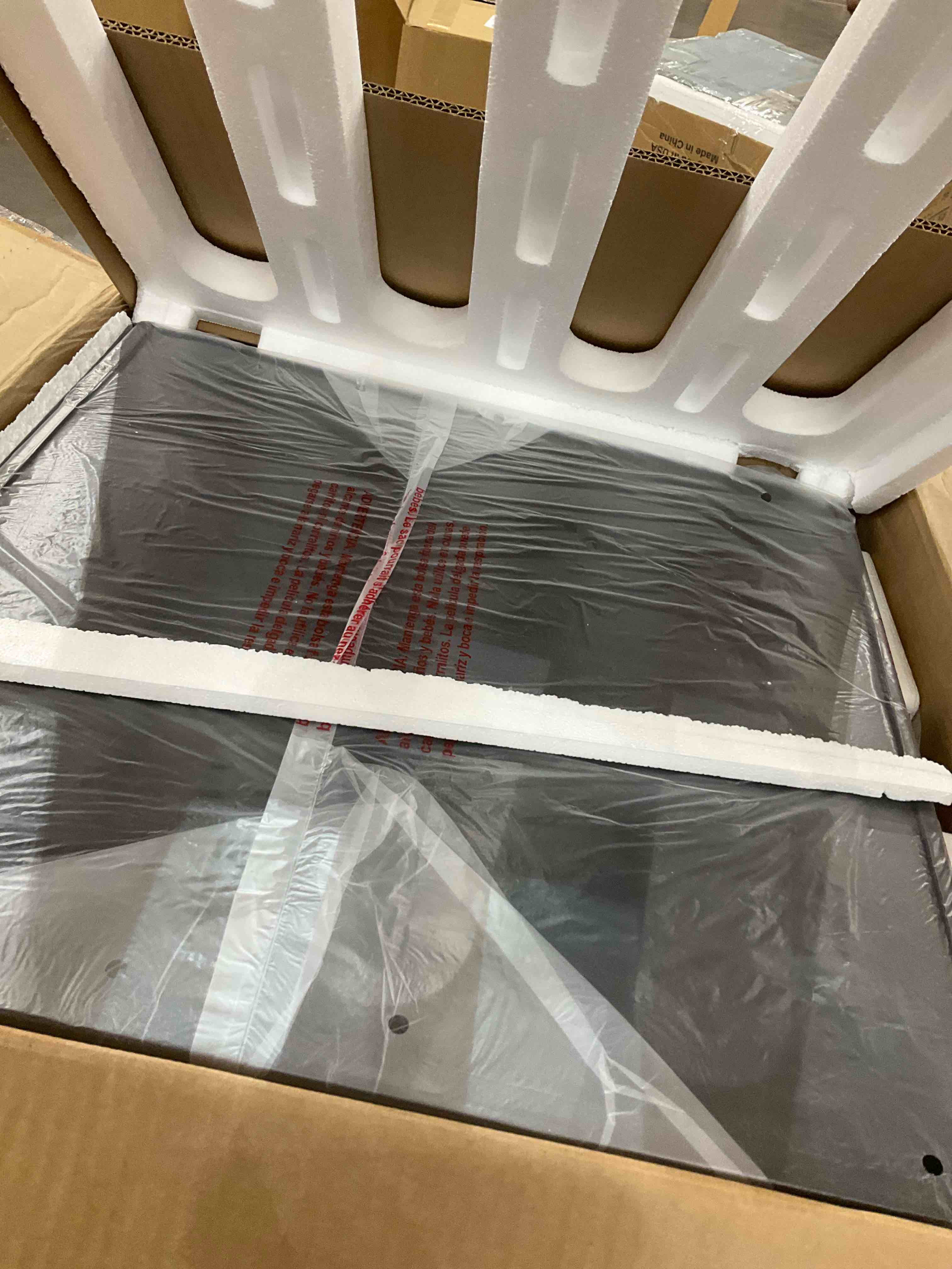 https://s3.amazonaws.com/lotting-images-prod/bidfta/PPE0307860_1729104987160.jpeg