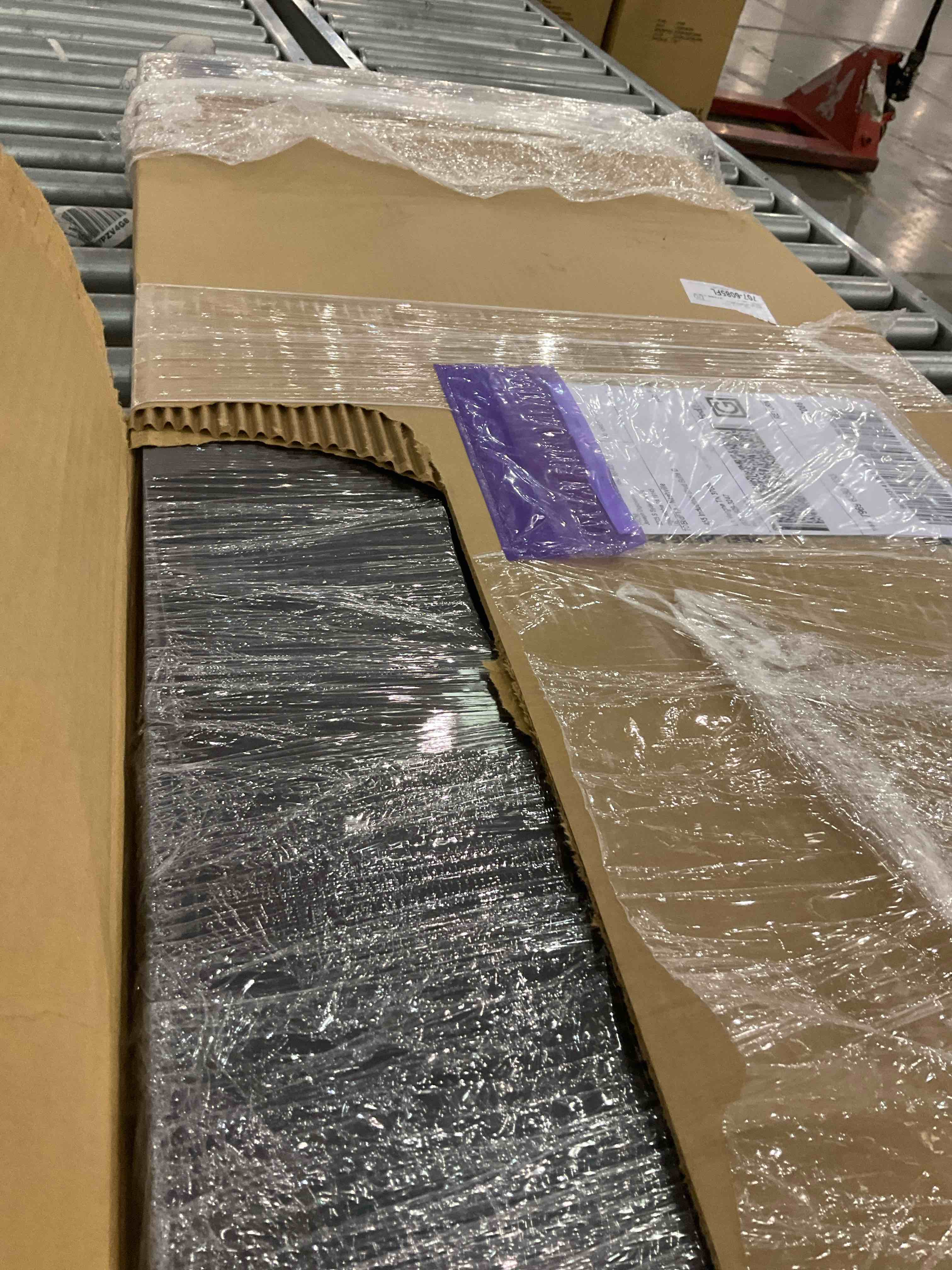 https://s3.amazonaws.com/lotting-images-prod/bidfta/PPE0308455_1731520755556.jpeg