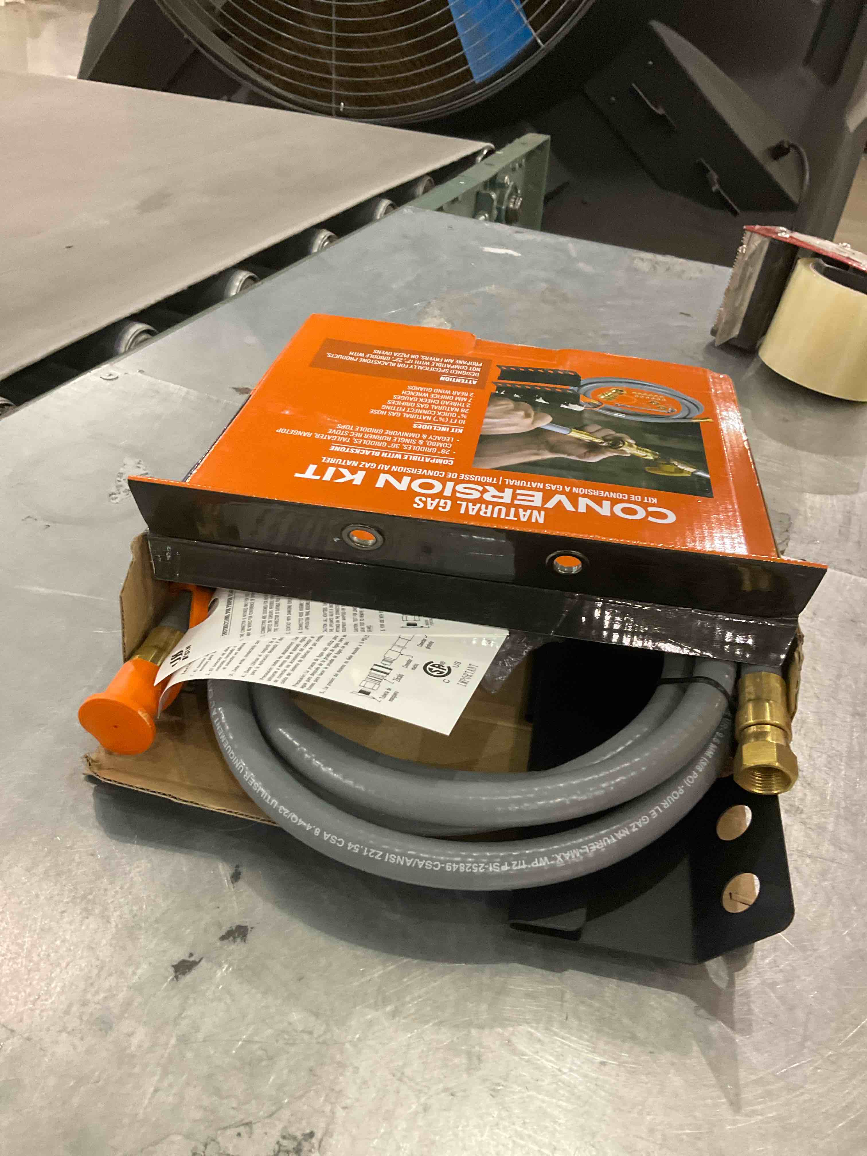 https://s3.amazonaws.com/lotting-images-prod/bidfta/PPE0309103_1730908684226.jpeg